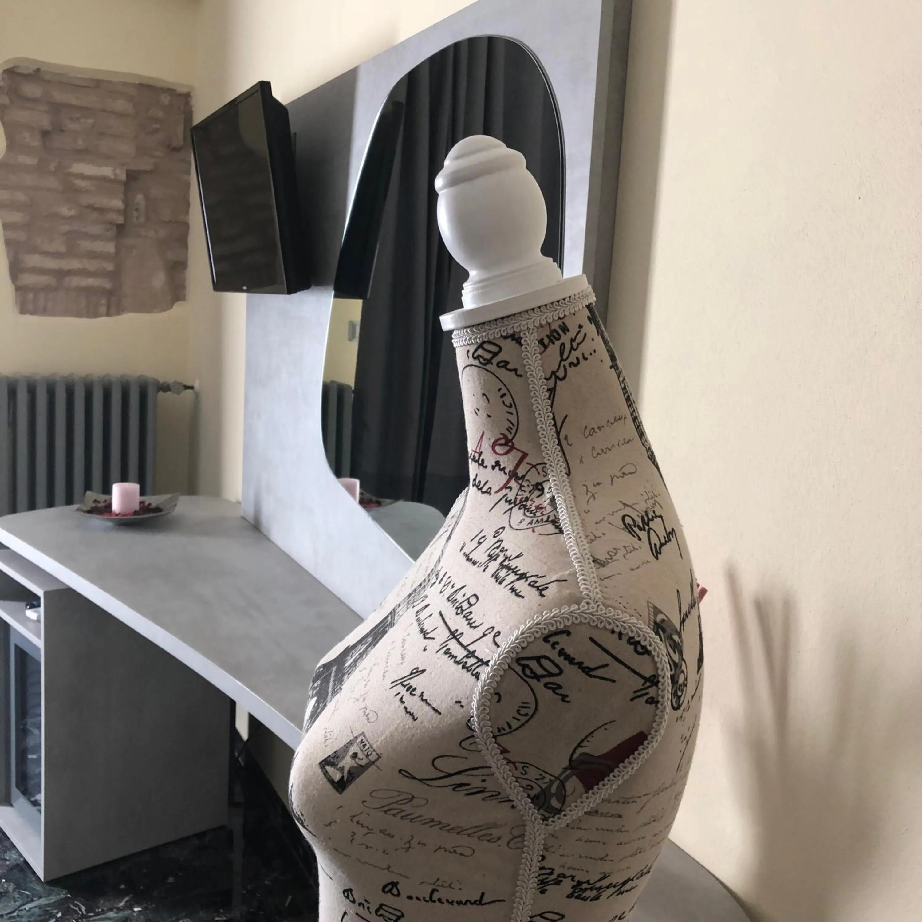 Decorative detail in Relais B&B Corte Dei Turchi