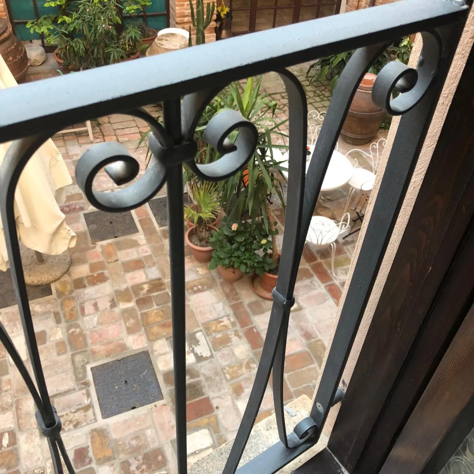 Inner courtyard view in Relais B&B Corte Dei Turchi