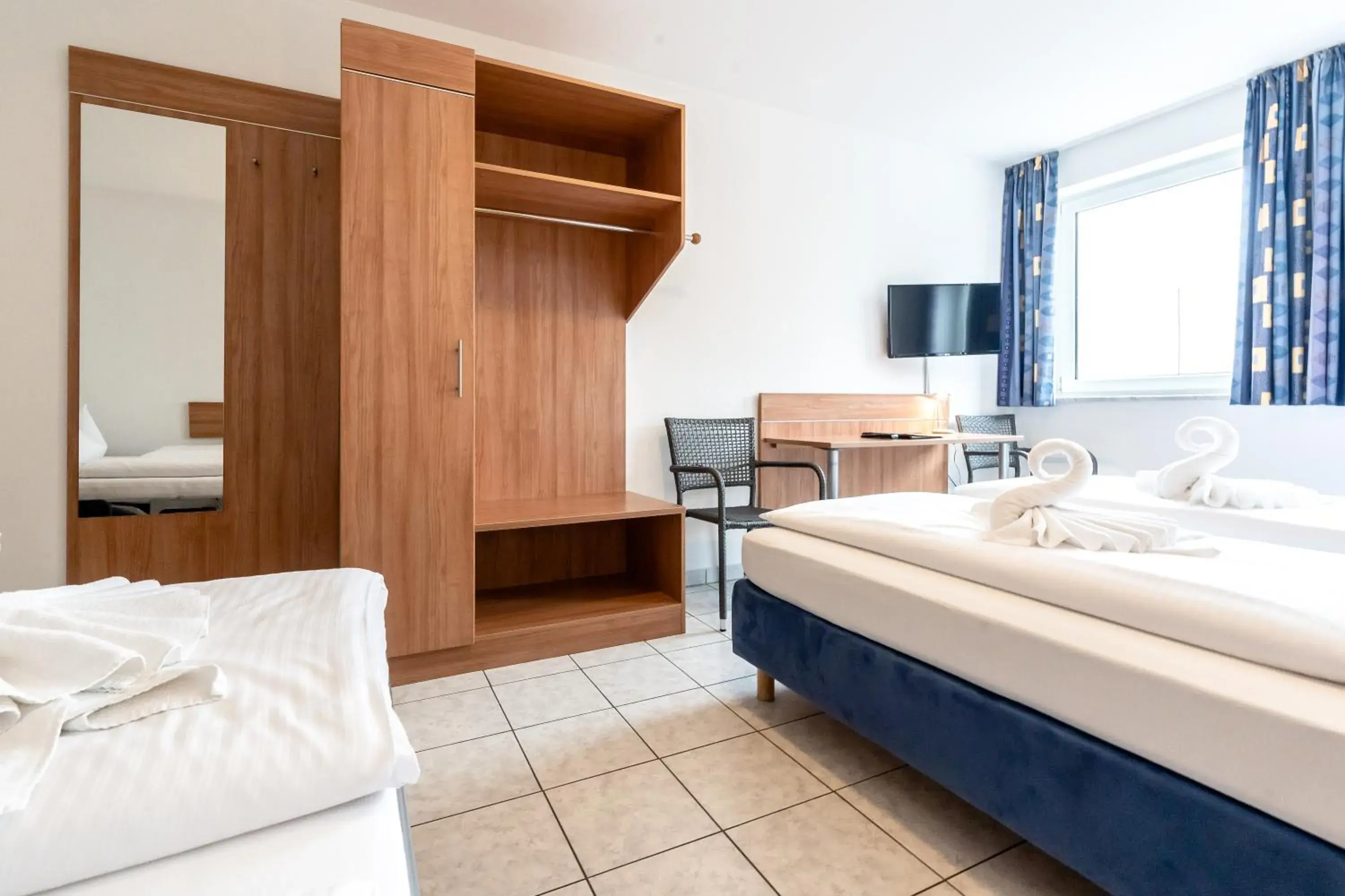 Bed in Hotel Fresh INN Bed in Hotel Fresh INN