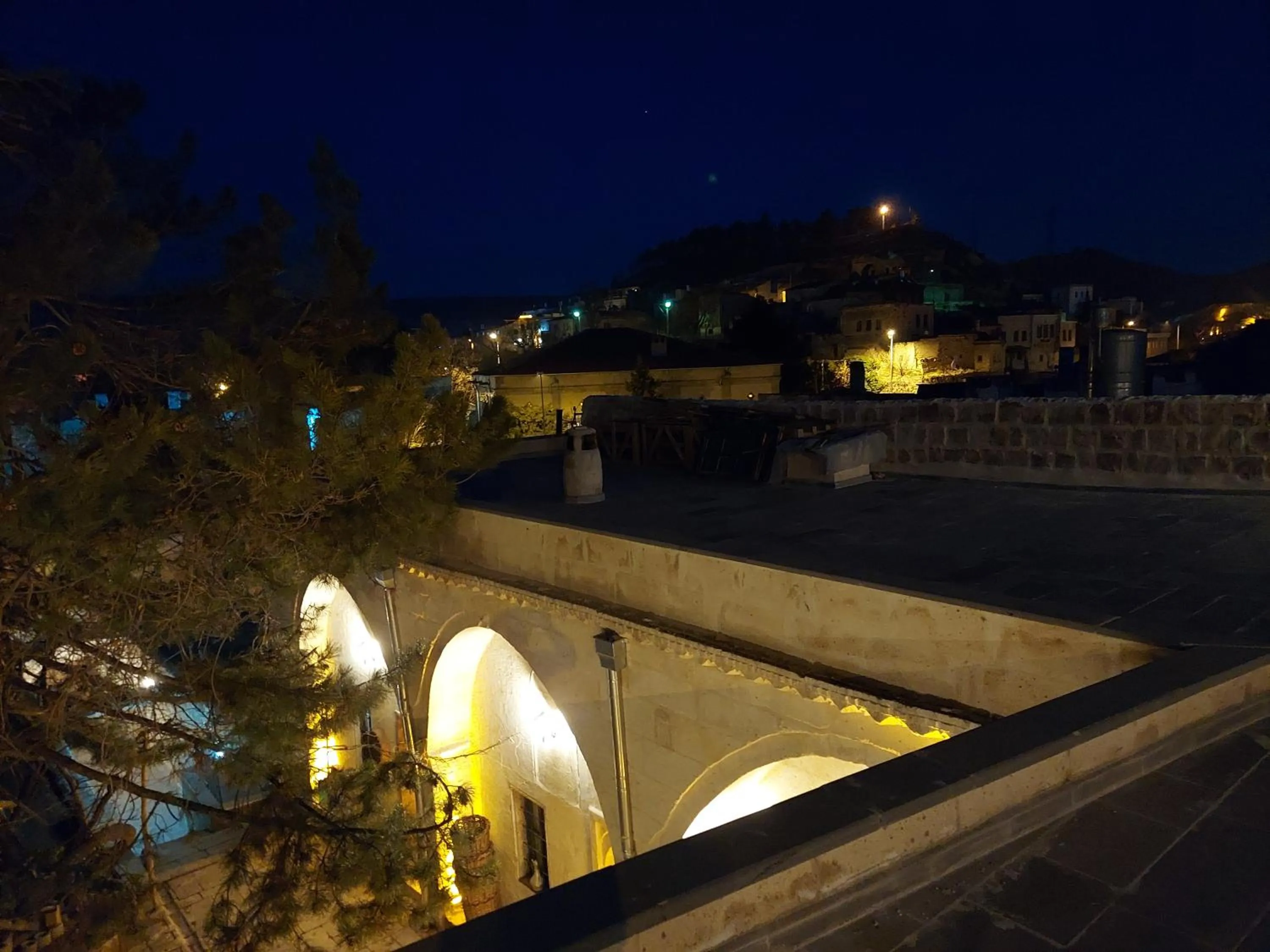 Balcony/Terrace in ARMEsos Cave Hotel