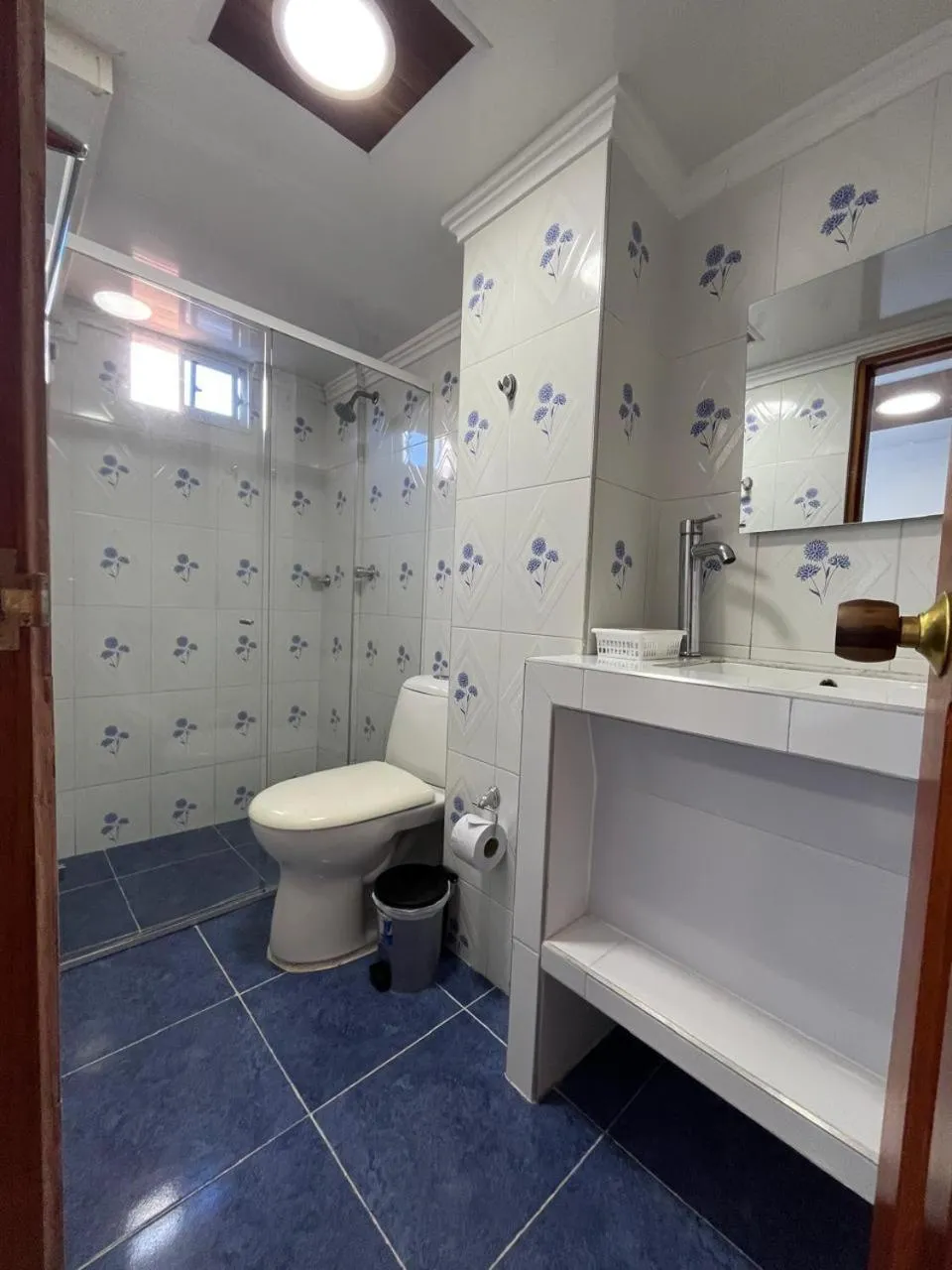 Bathroom in Villa Santos Apartaestudios