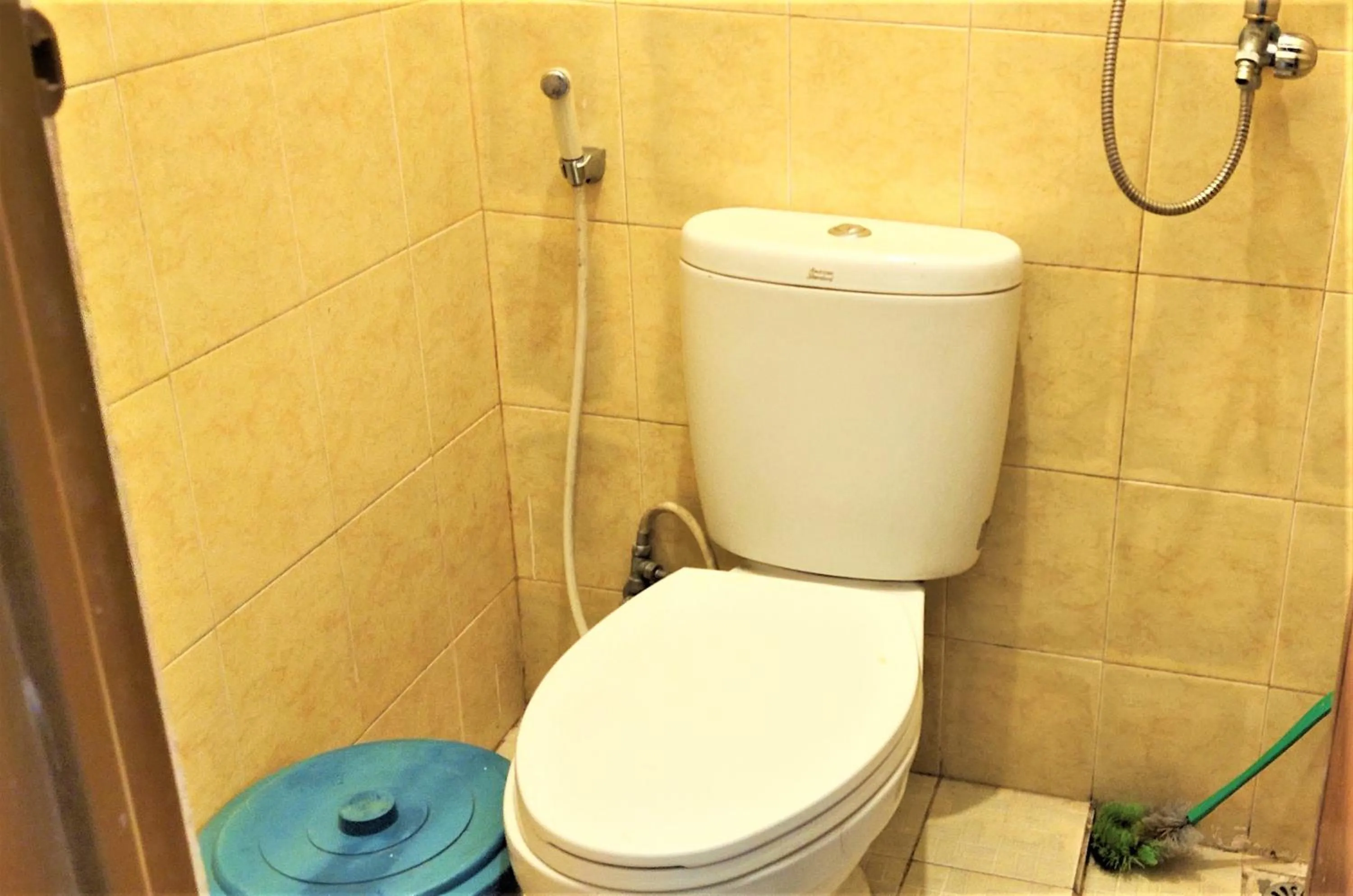 Bathroom in Katawa Guest House Syariah