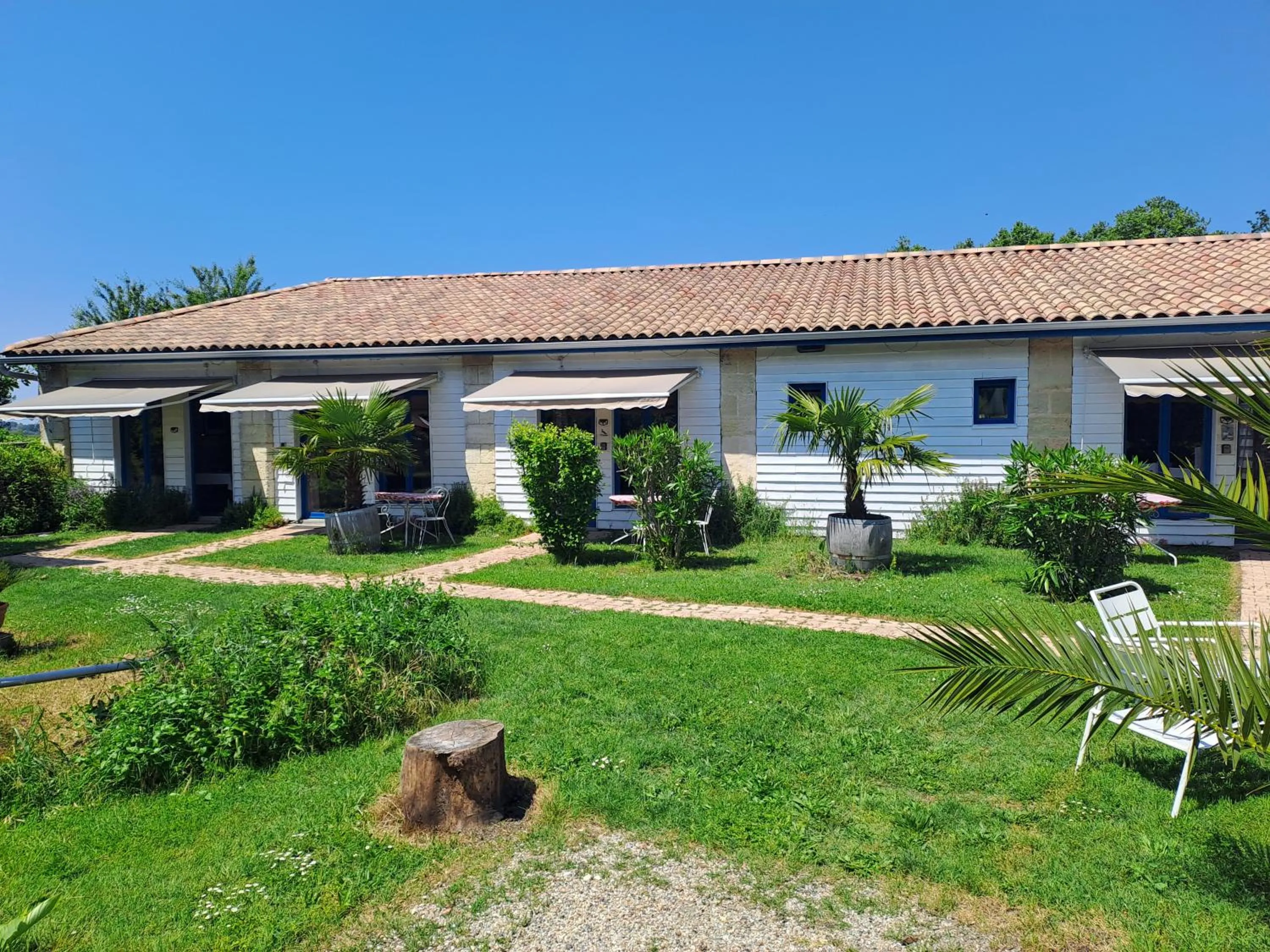 Property building in La Cadournaise