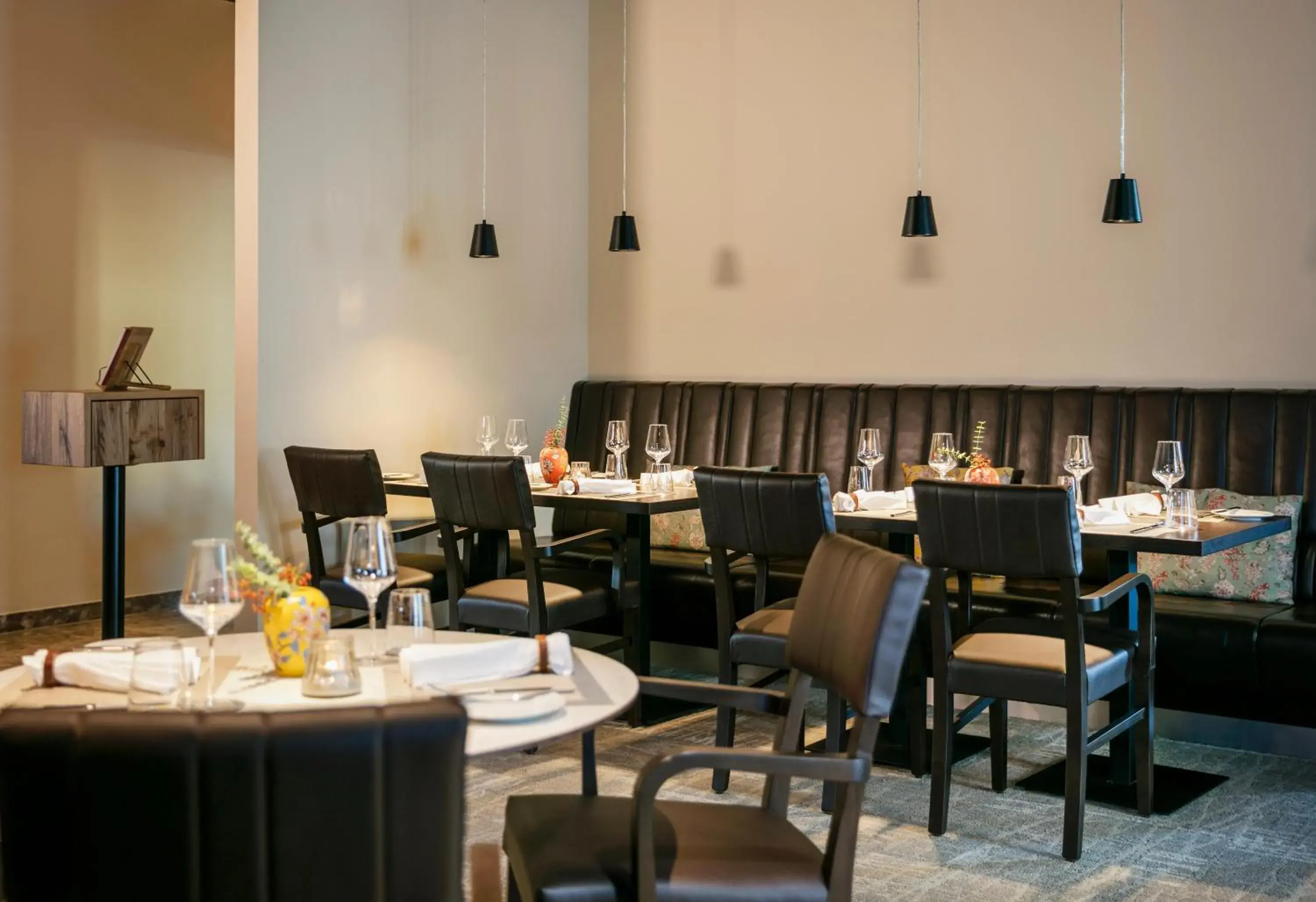 Restaurant/places to eat in ARCOTEL Camino Stuttgart Restaurant/places to eat in ARCOTEL Camino Stuttgart