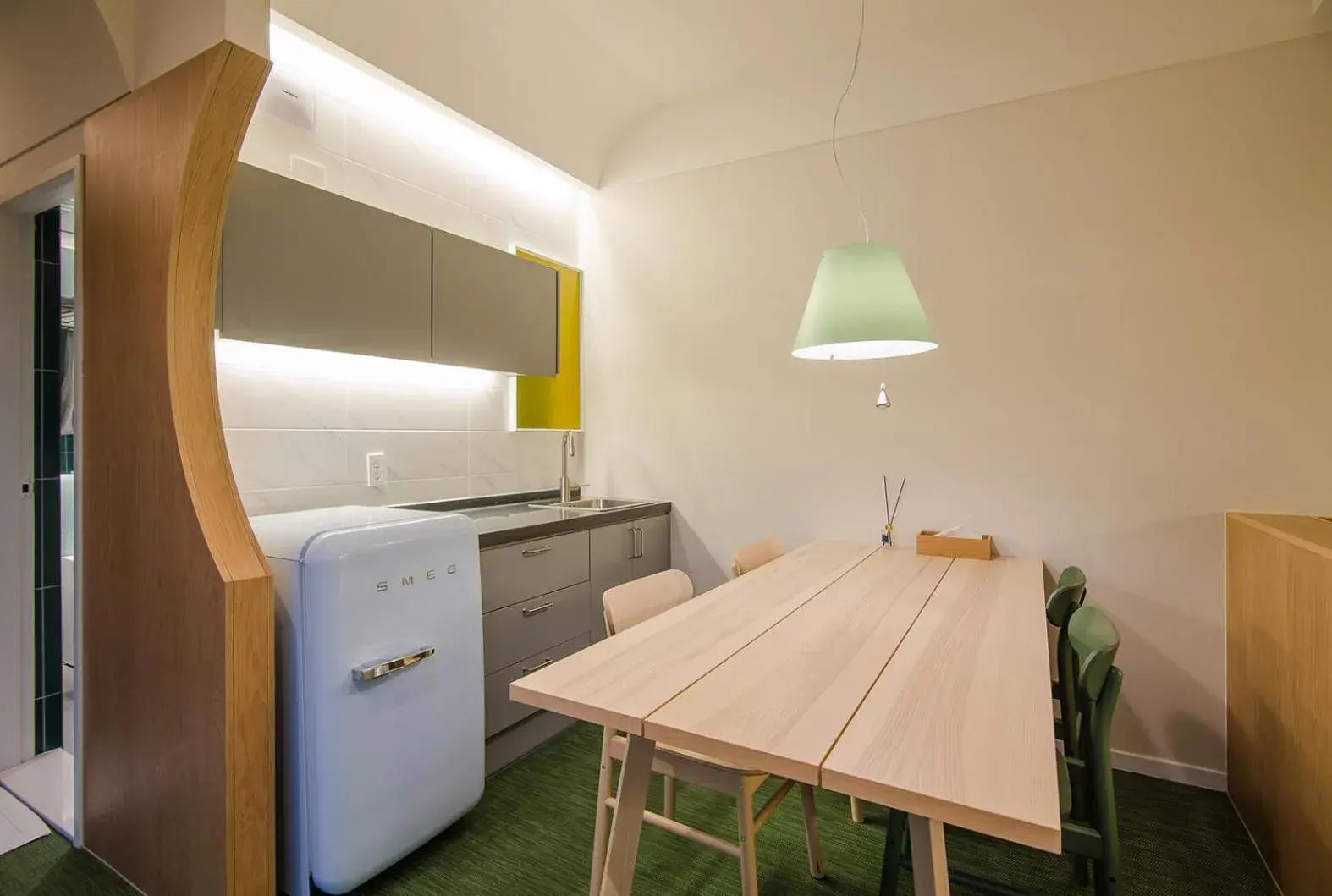 BLO BY BLO HOTEL BLO BY BLO HOTEL