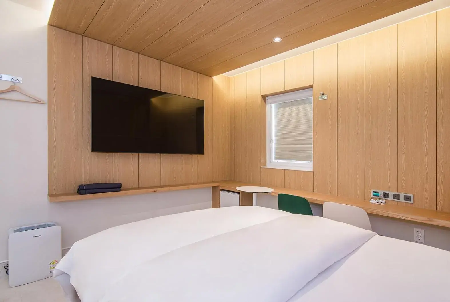 Bed in BLO BY BLO HOTEL Bed in BLO BY BLO HOTEL