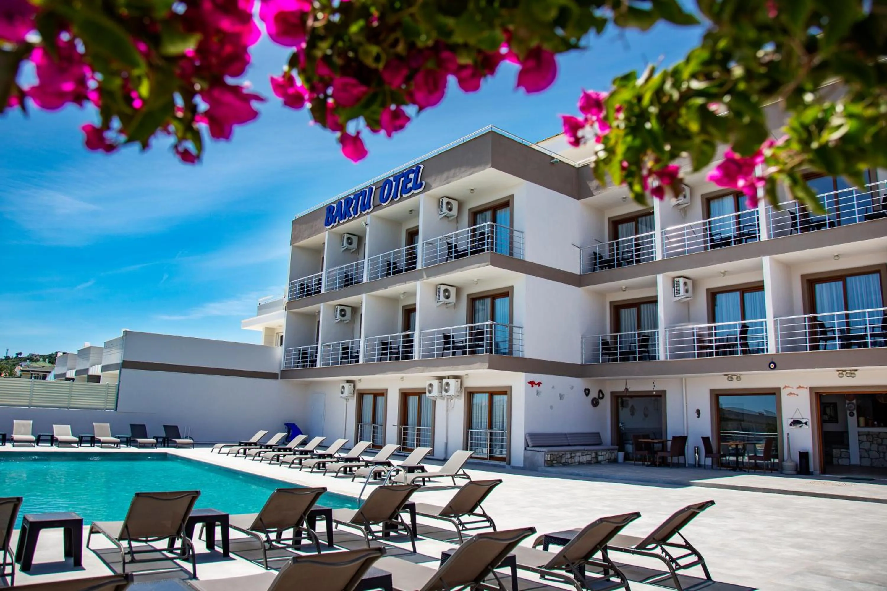 Bartu Otel