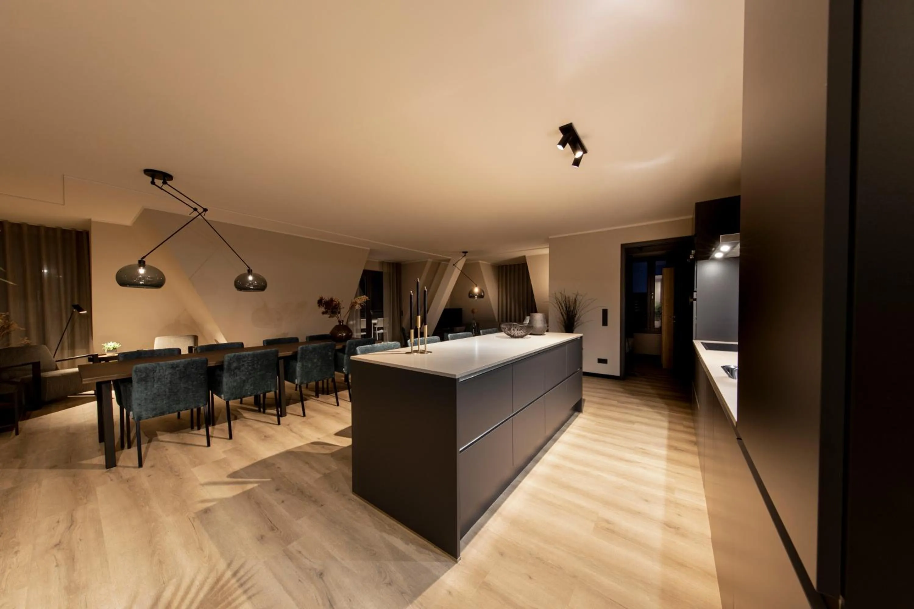 Dining area in Astenblick Apartments Winterberg with sauna