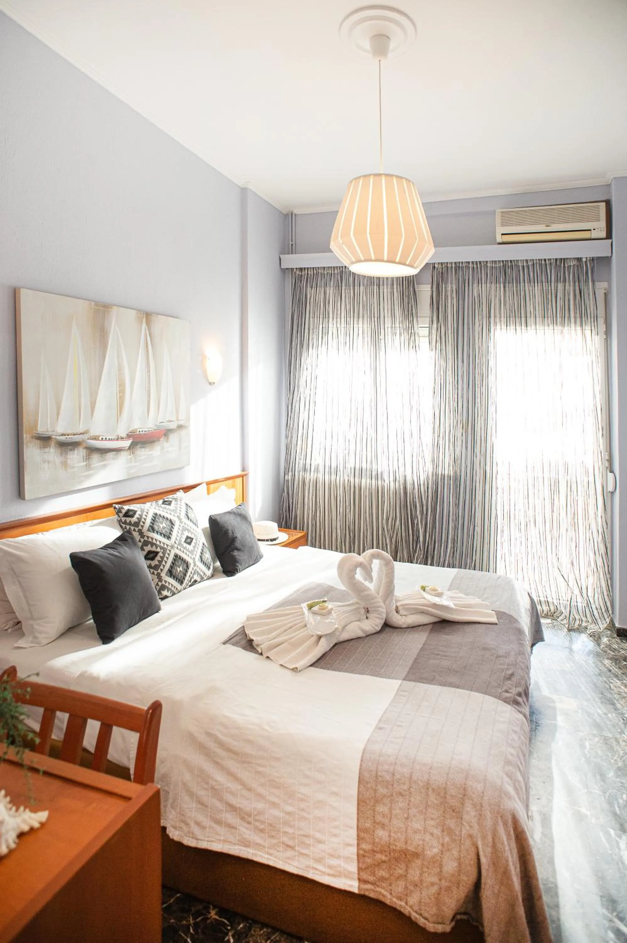 Bed in Hotel Pithari