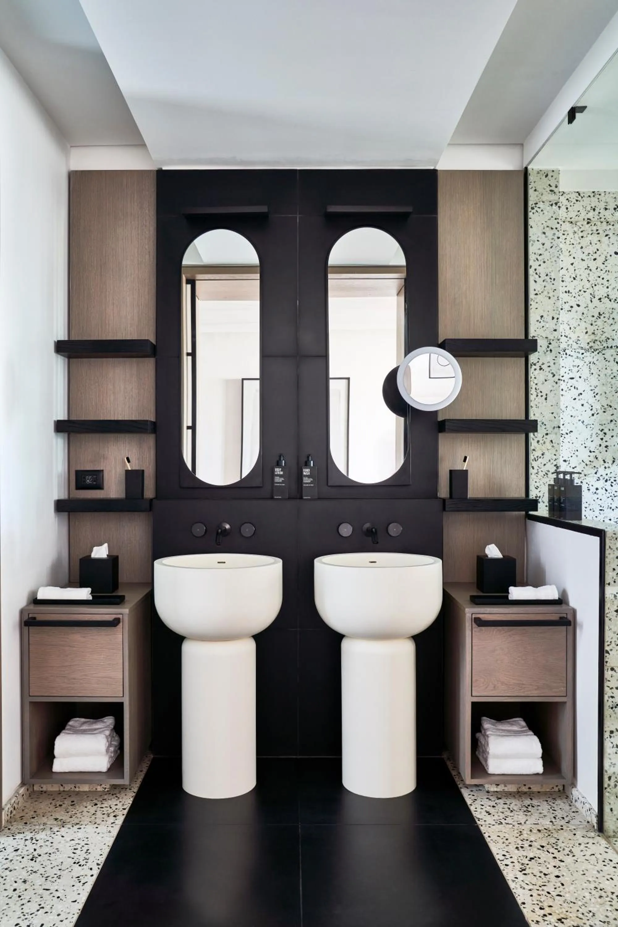 Toilet in LUX* Grand Baie Resort & Residences