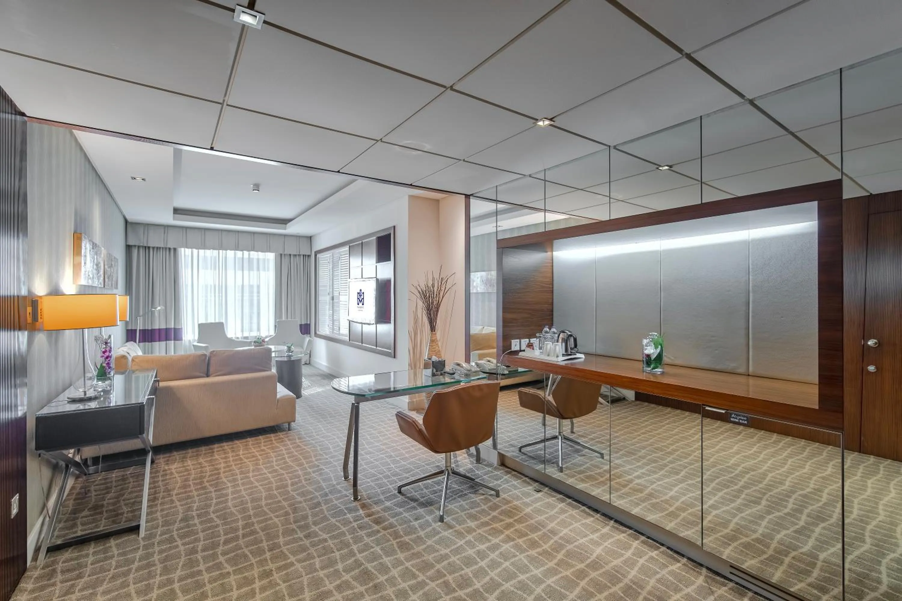 Living room in Majestic Premier Hotel Burdubai