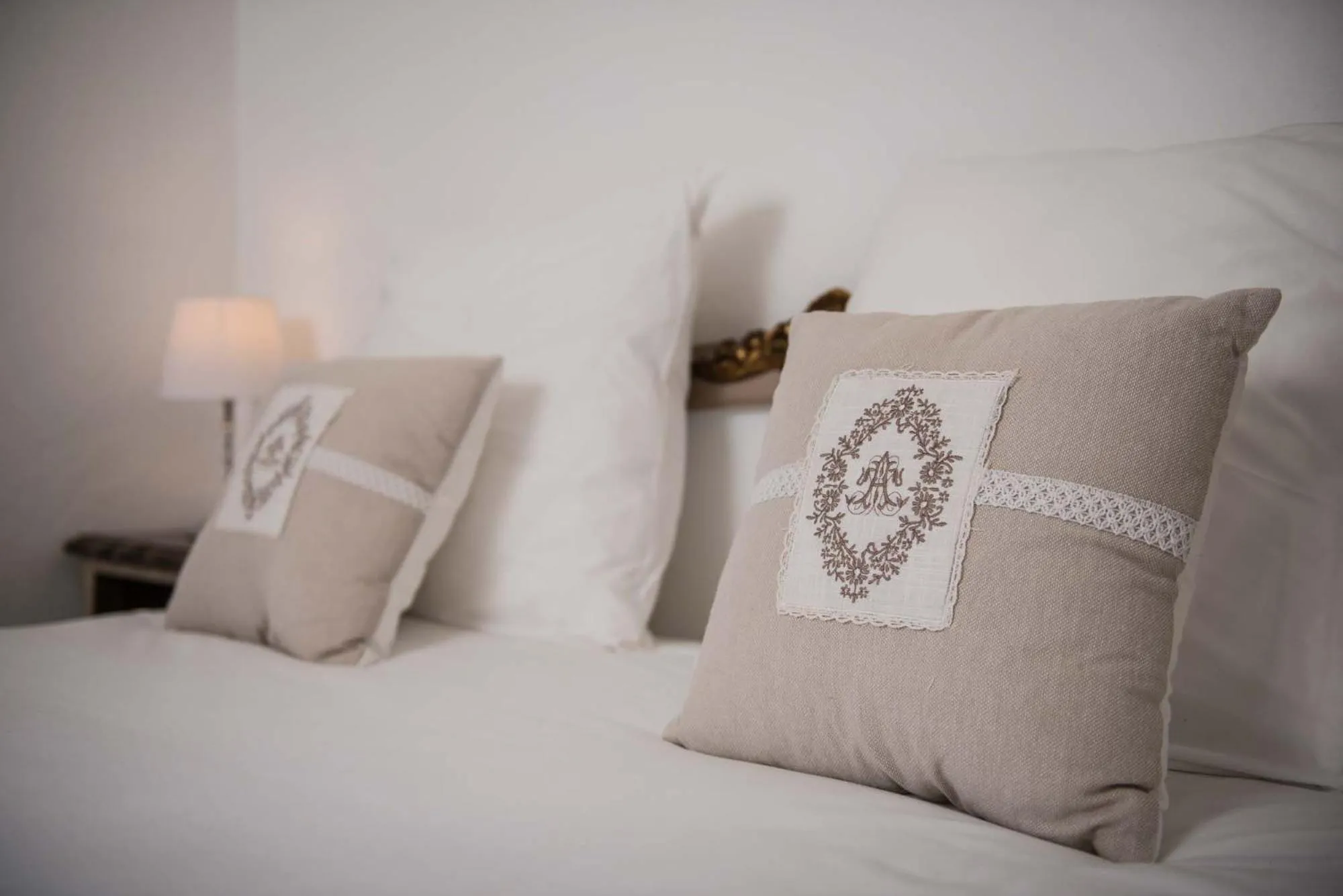 Bed in La Demeure de Cybèle - Gite de charme pour 10 personnes en Drôme Provençale