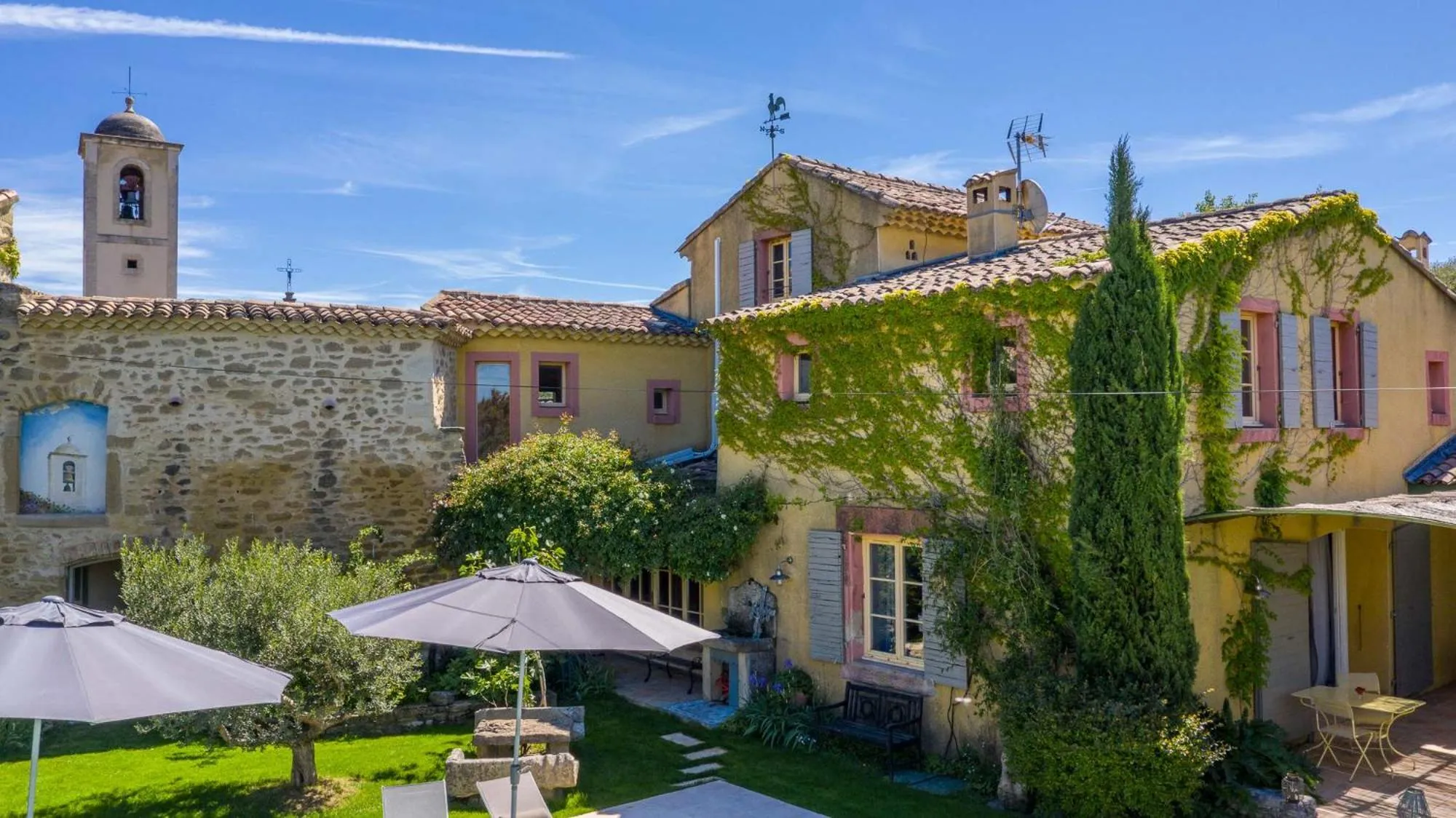 La Demeure de Cybèle - Gite de charme pour 10 personnes en Drôme Provençale