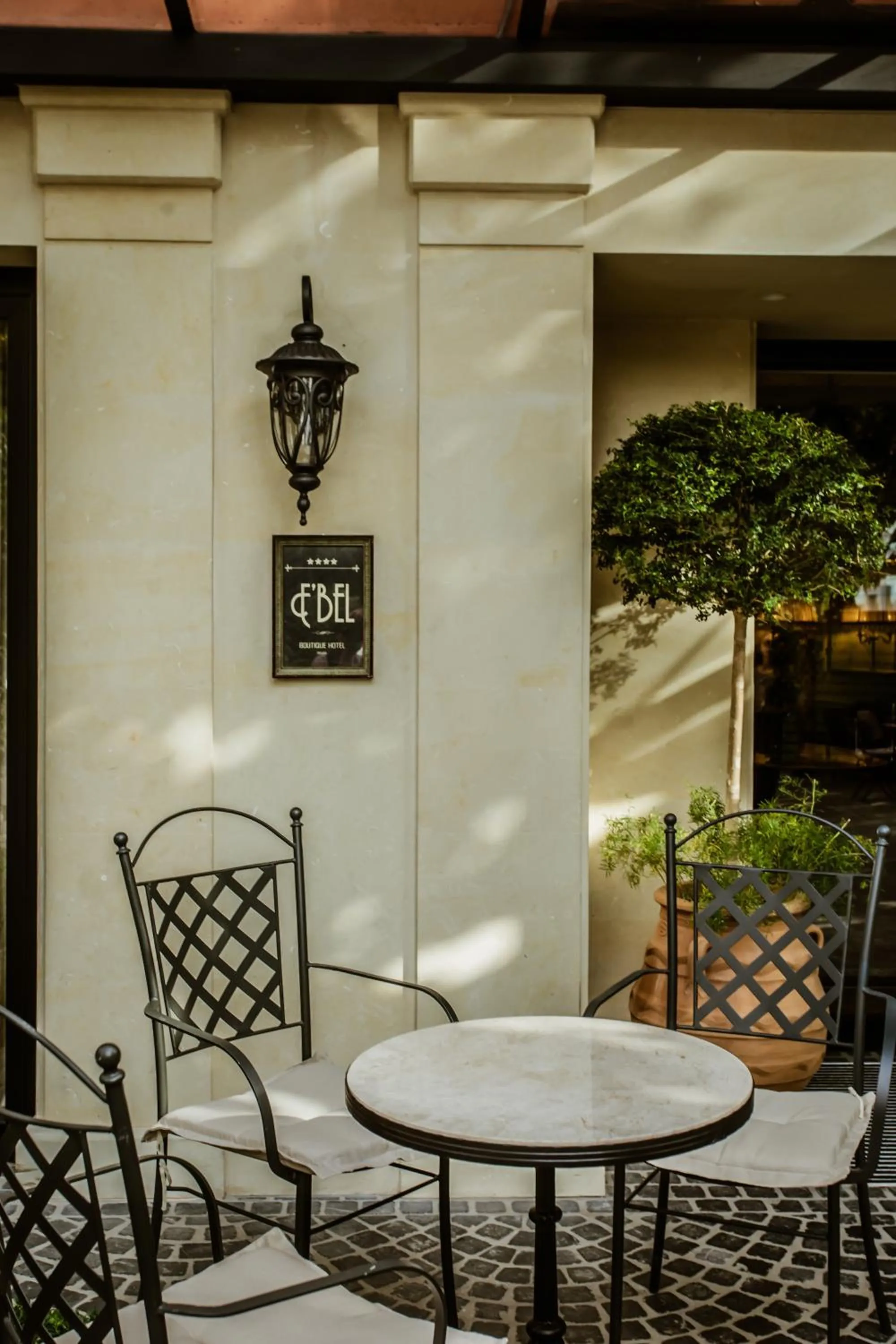 Facade/entrance in Ebel Boutique Hotel