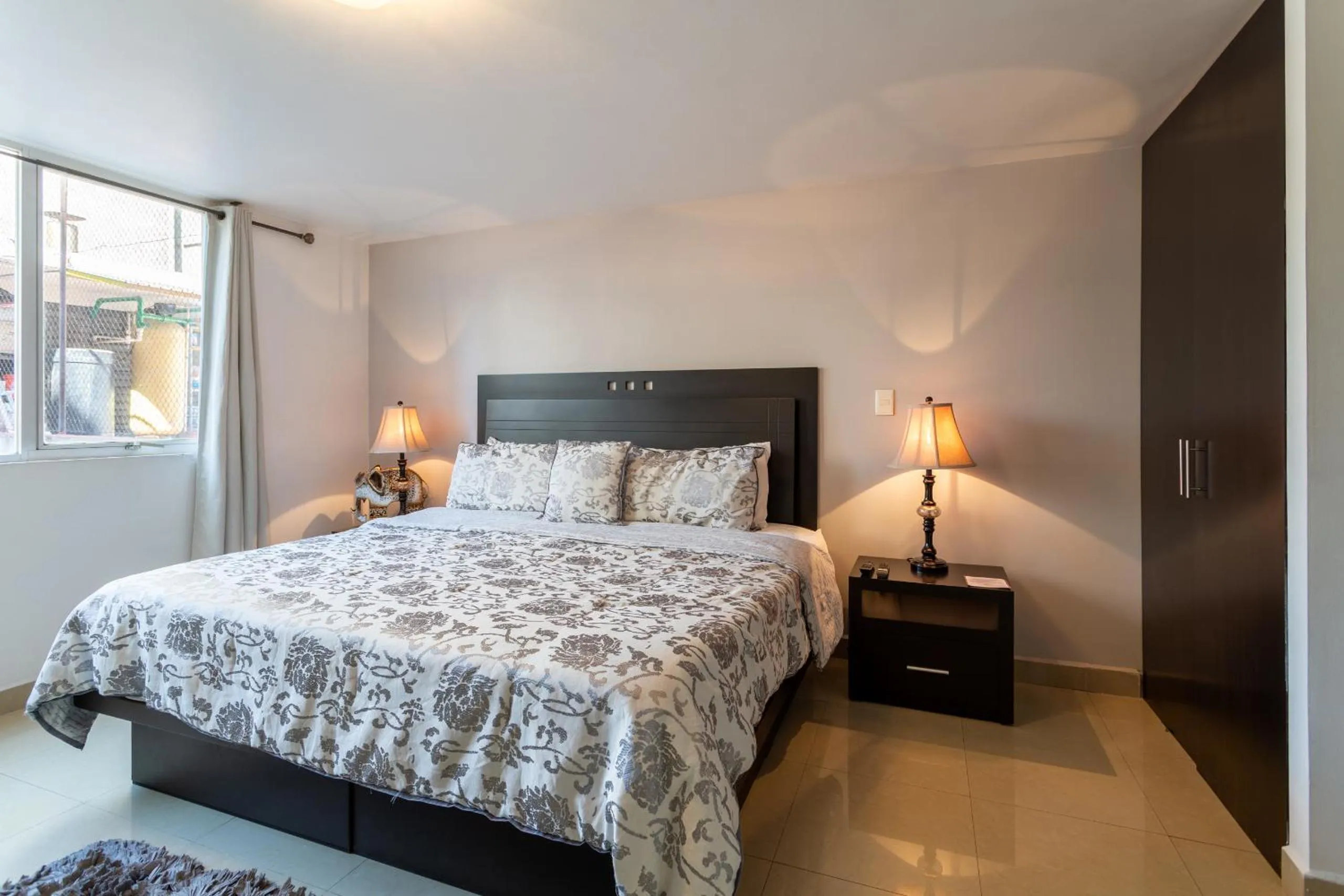 Bed in Suites 259 Condesa