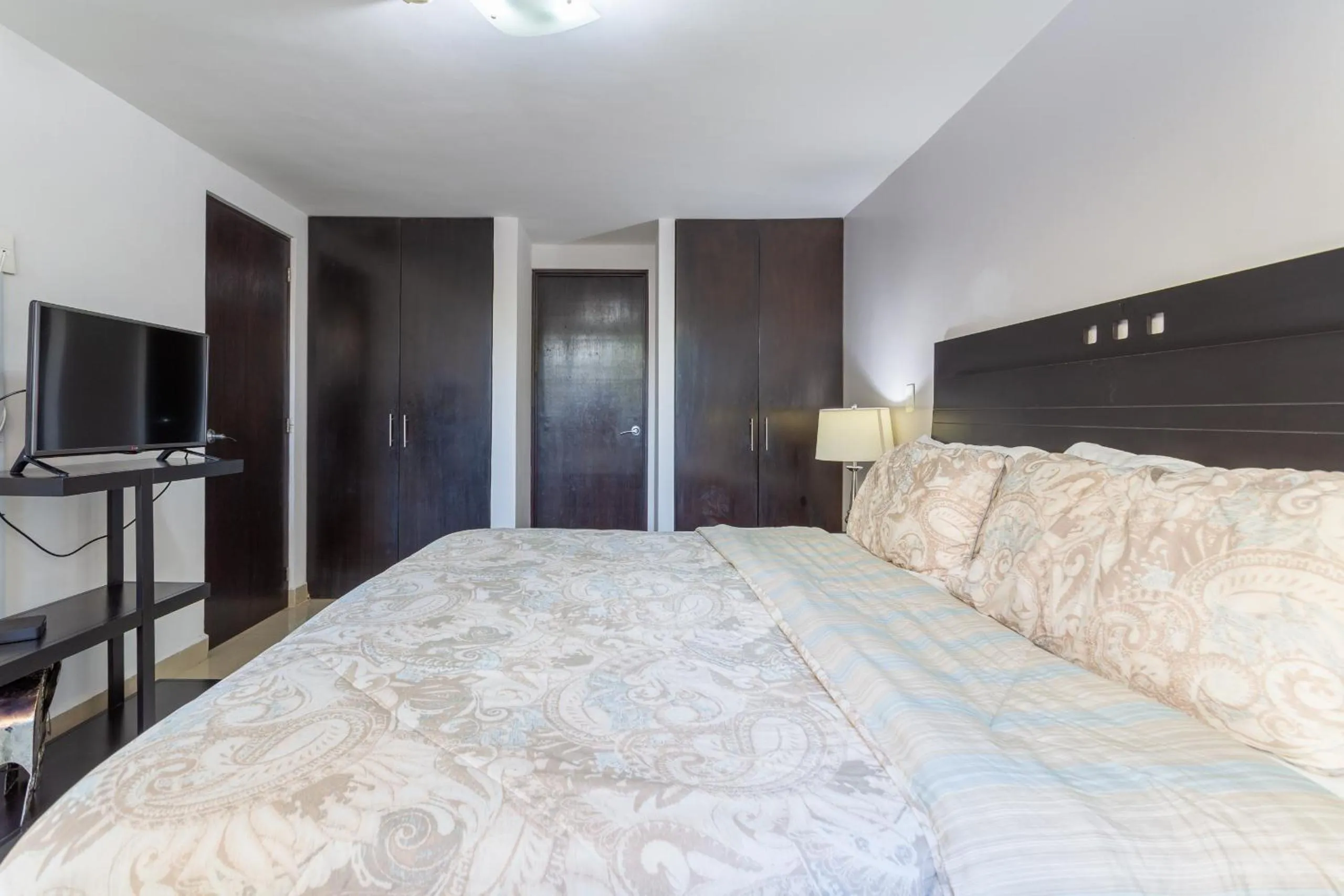 Bed in Suites 259 Condesa