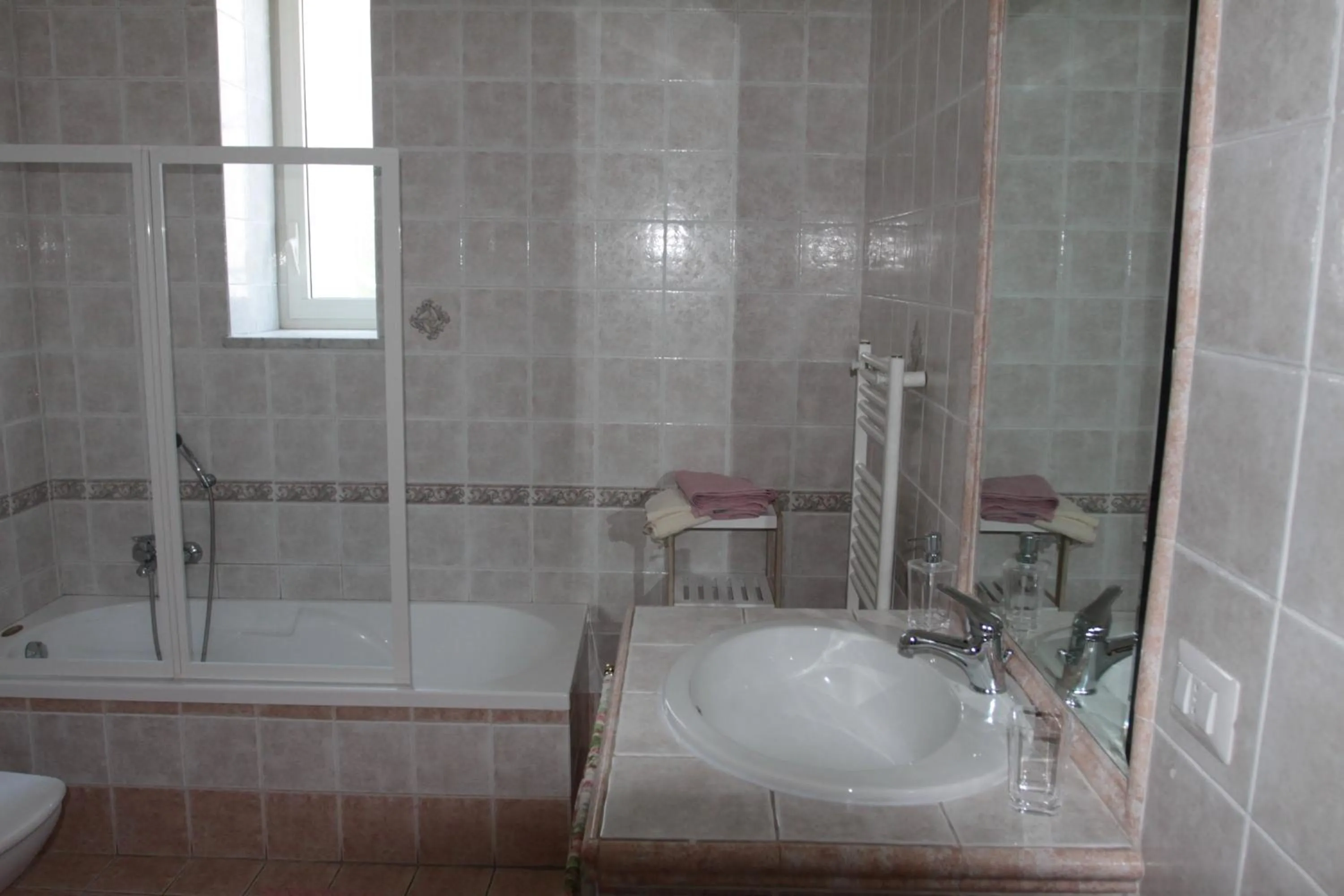 Bathroom in Casa Parthenope