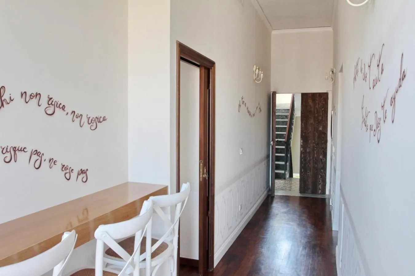 Communal lounge/ TV room in Casa Parthenope