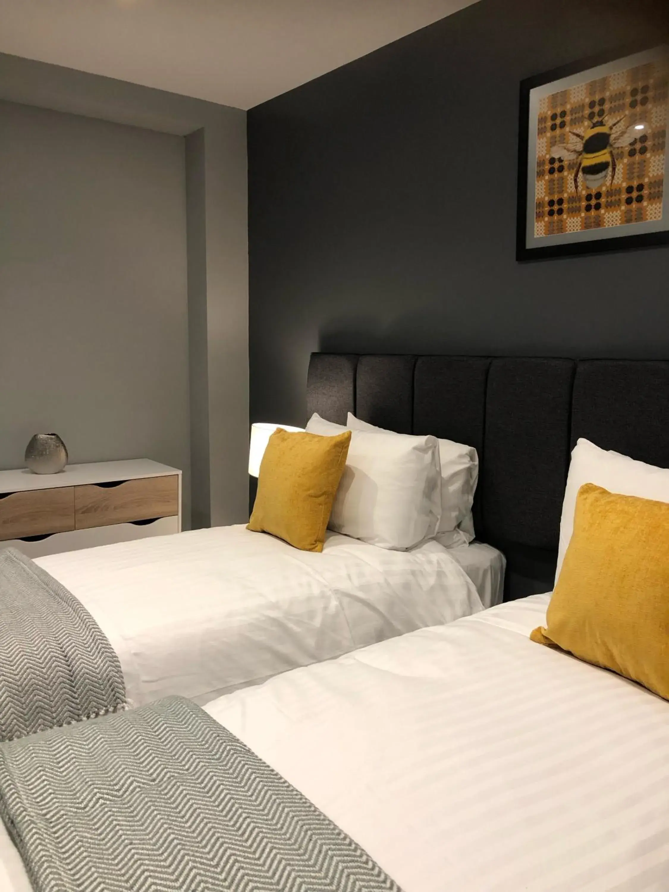 Bed in The Spires Serviced Apartments Cardiff Bed in The Spires Serviced Apartments Cardiff