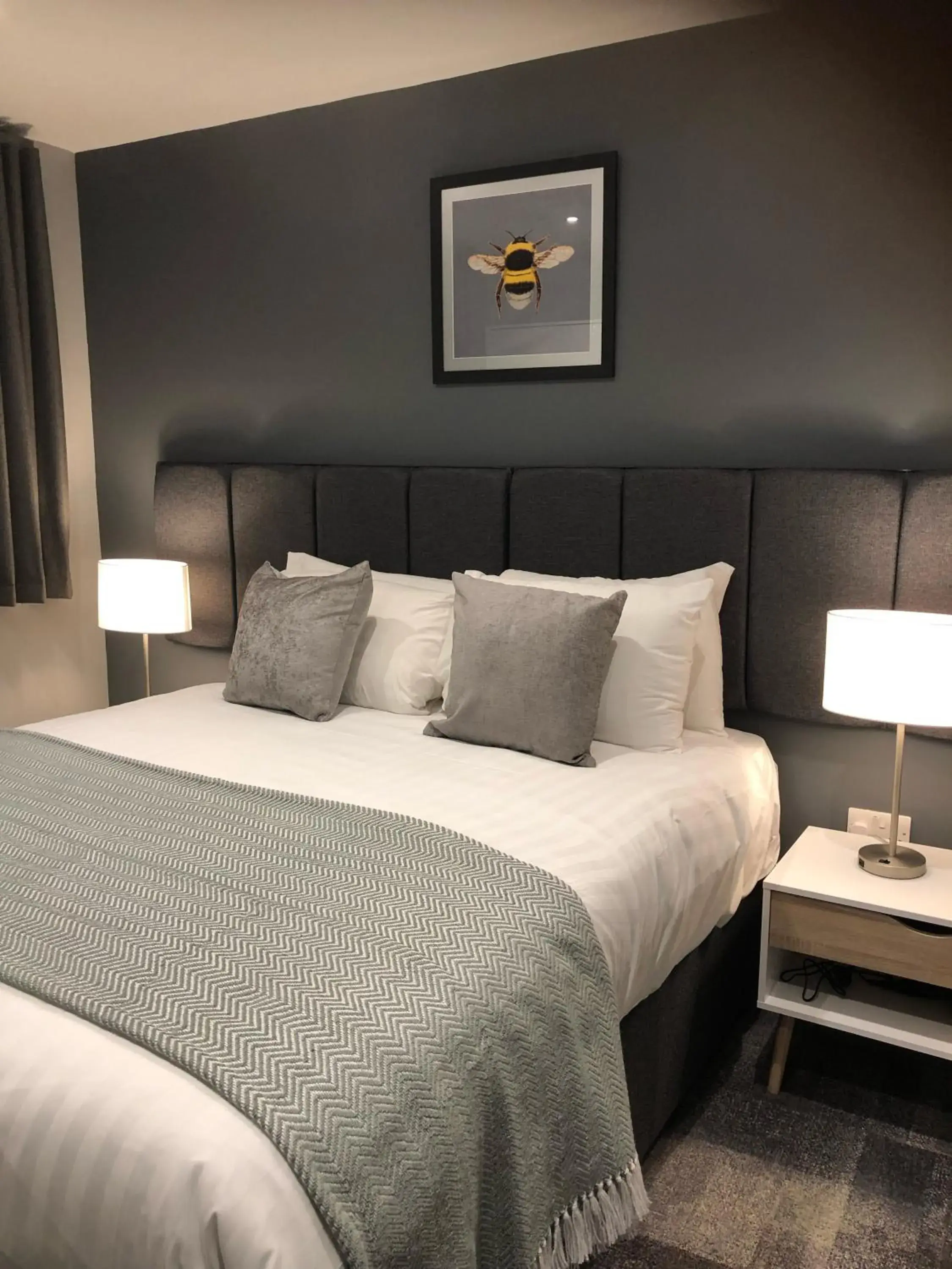 Bed in The Spires Serviced Apartments Cardiff Bed in The Spires Serviced Apartments Cardiff