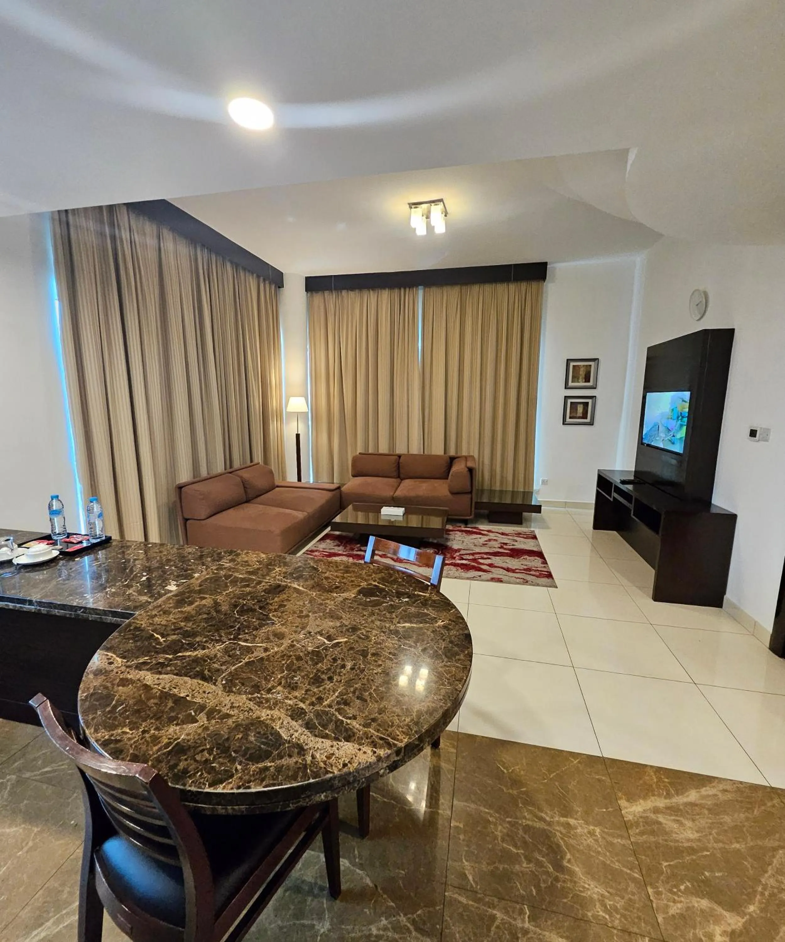 Communal lounge/ TV room in Tulip Creek Hotel Apartments