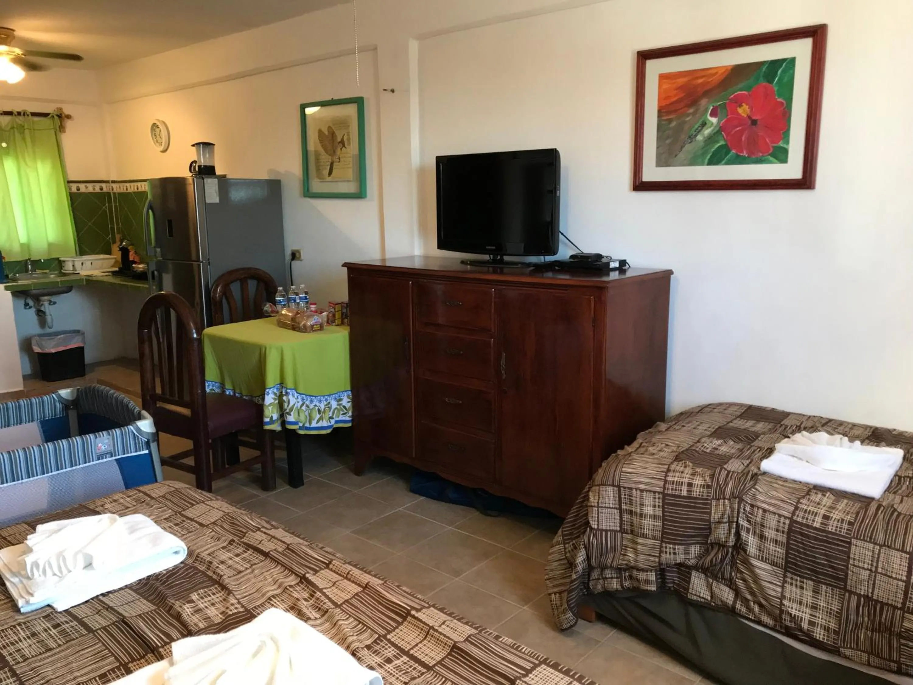 Decorative detail, Bed in Suites Fenicia