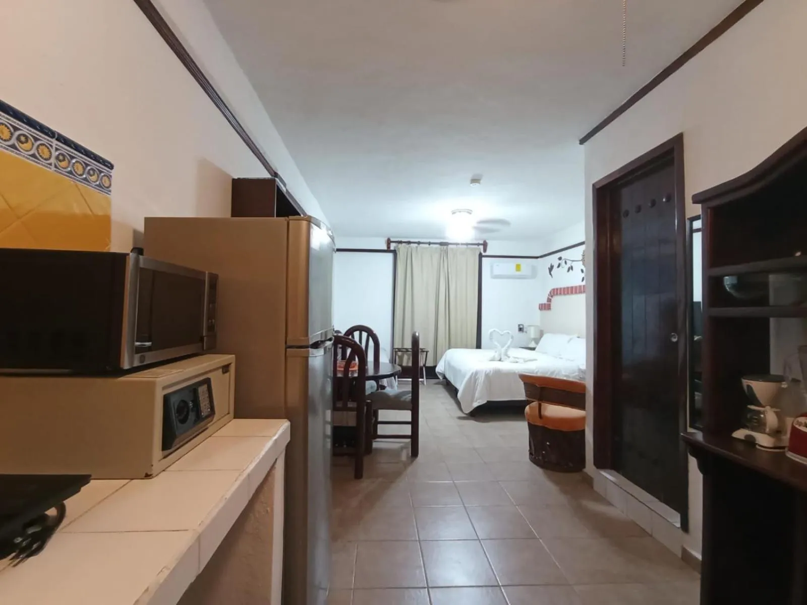 Bed in Suites Fenicia