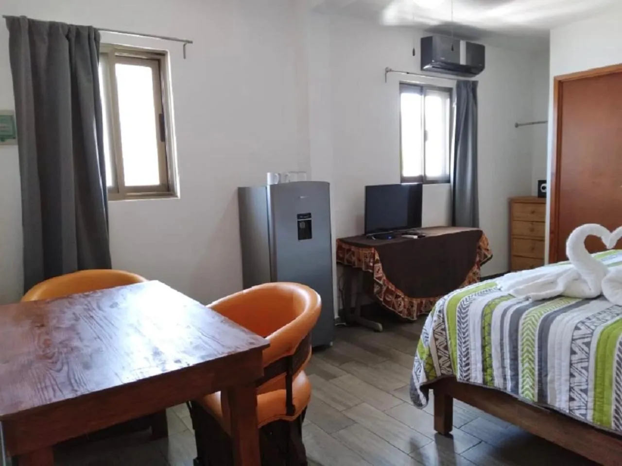 Bed in Suites Fenicia