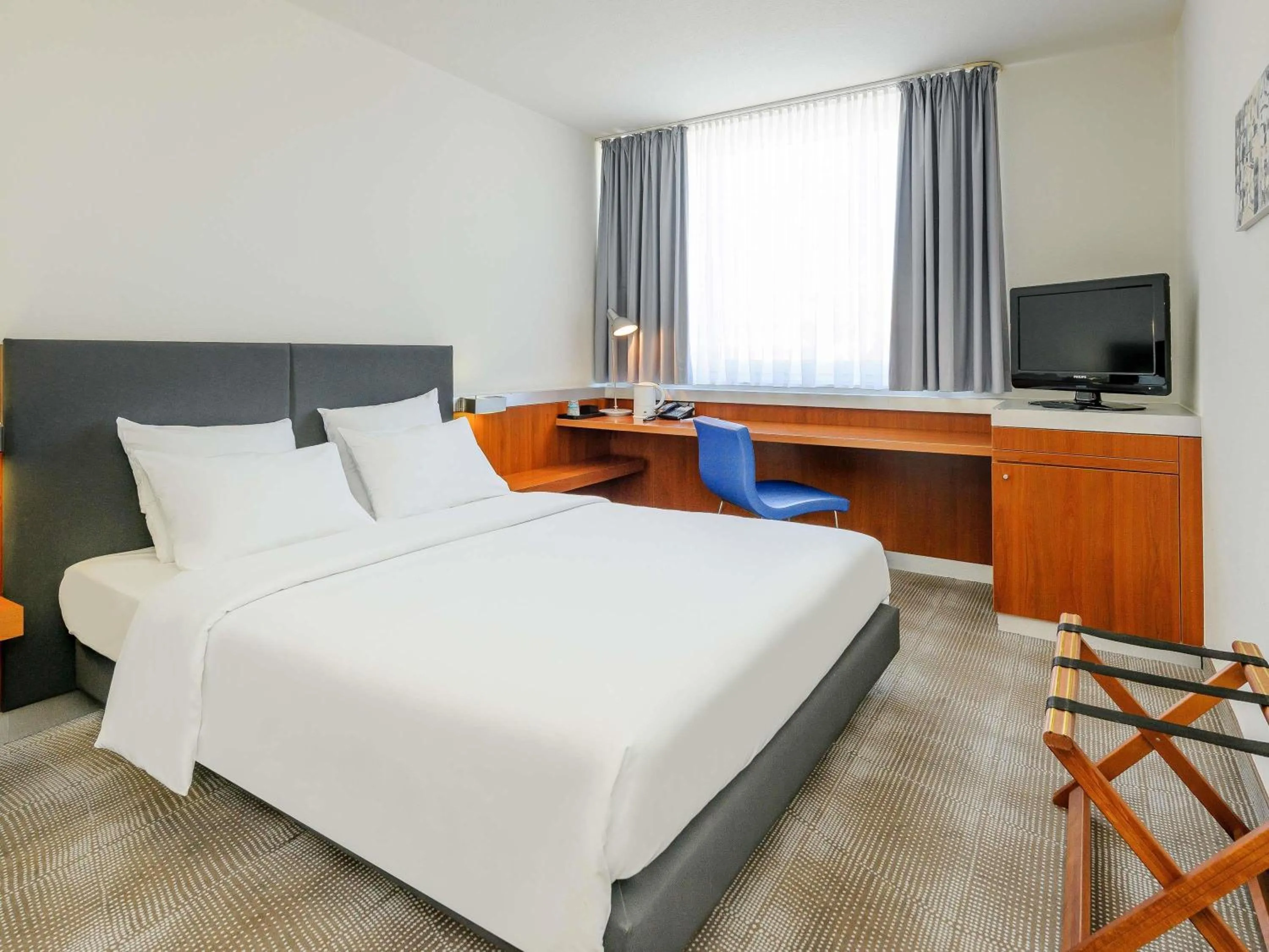 Bedroom, Bed in Novotel Erlangen