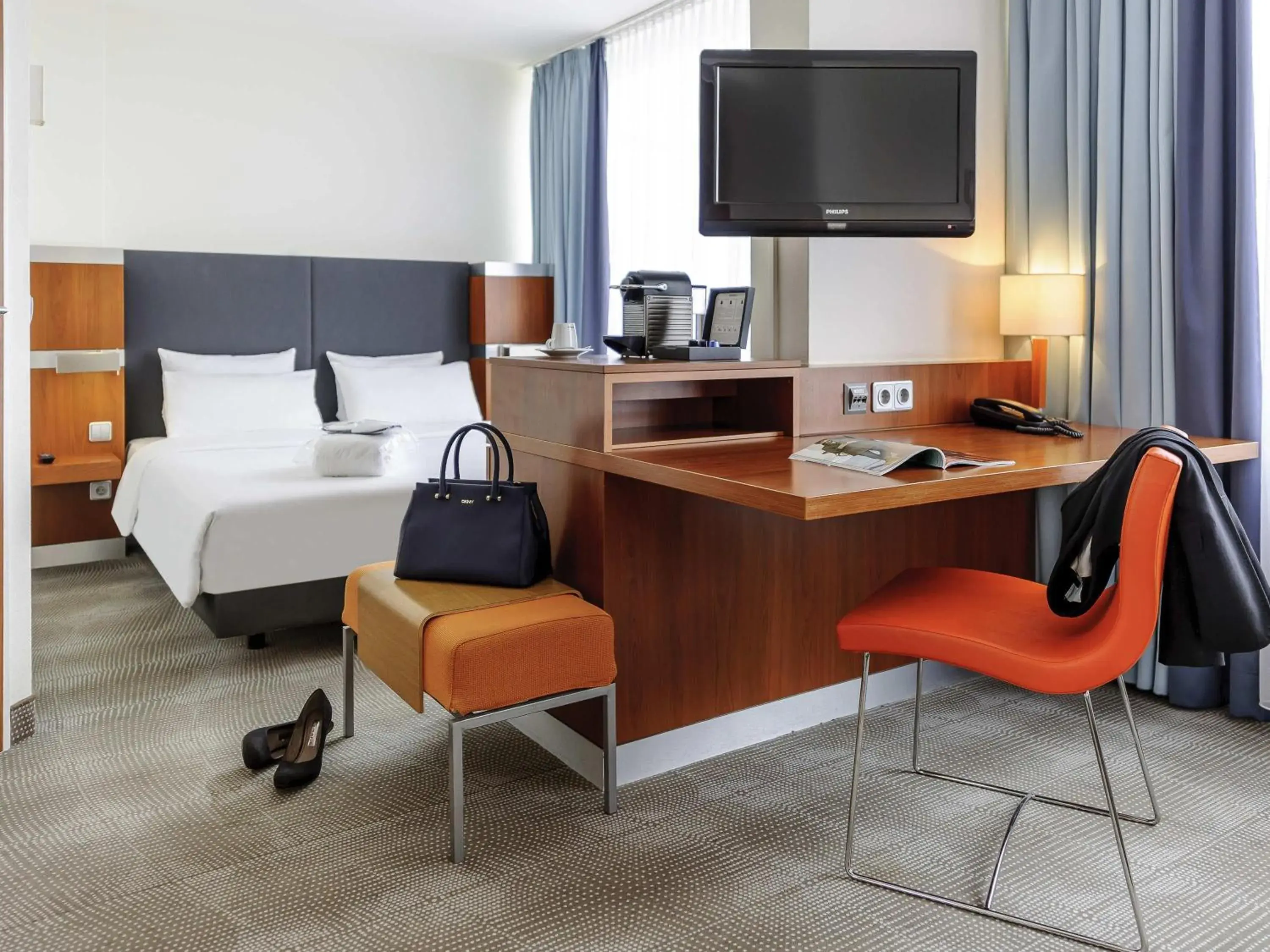 Bedroom, Bed in Novotel Erlangen Bedroom, Bed in Novotel Erlangen