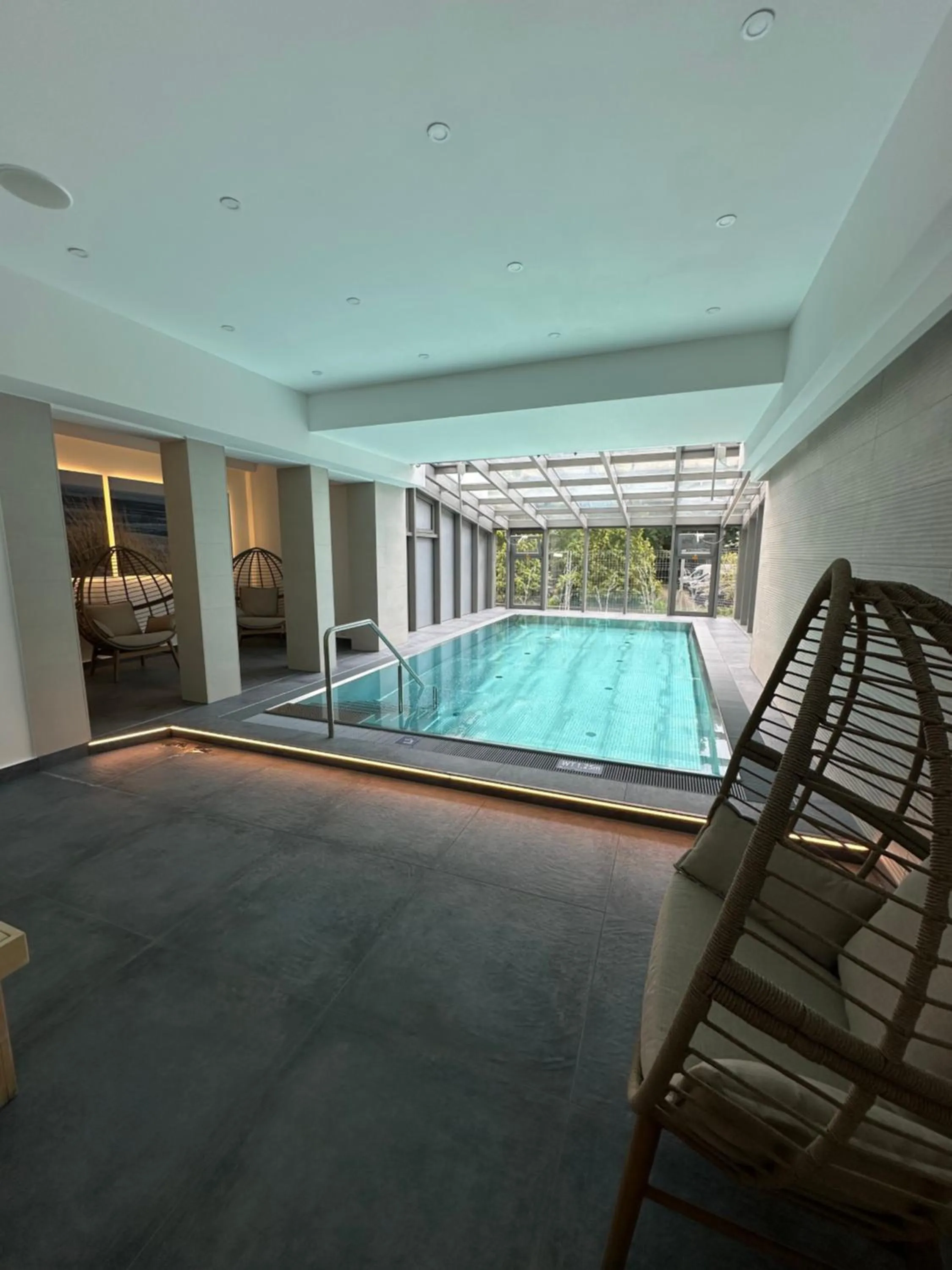 Swimming pool in Hotel Asgard