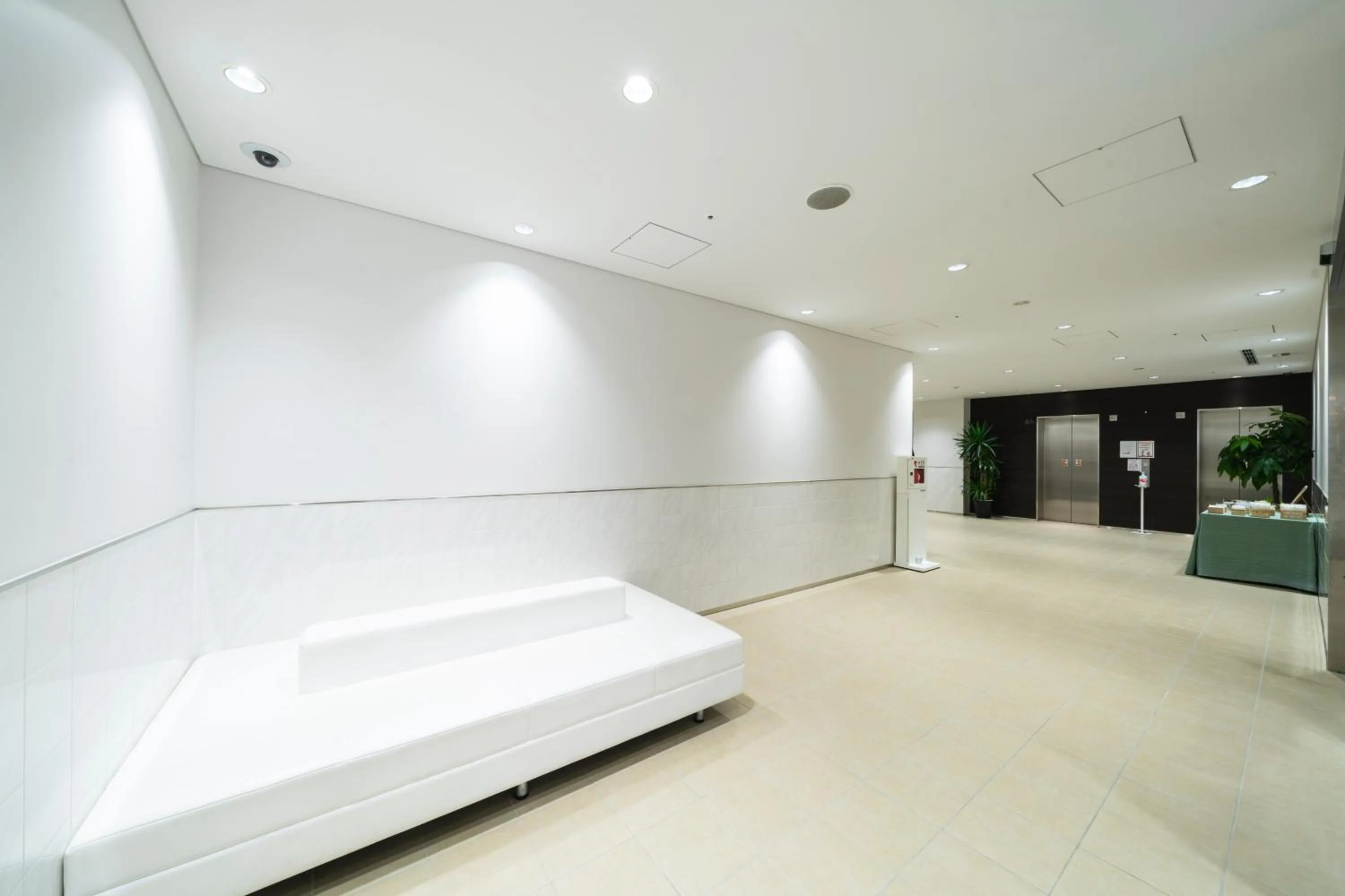 Lobby or reception in KOKO HOTEL Kagoshima Tenmonkan