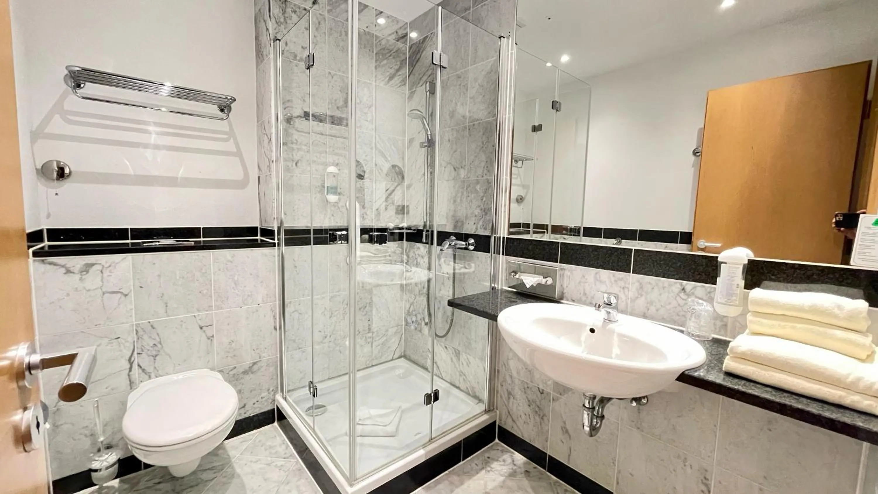 Bathroom in Hotel Asgard's Meereswarte