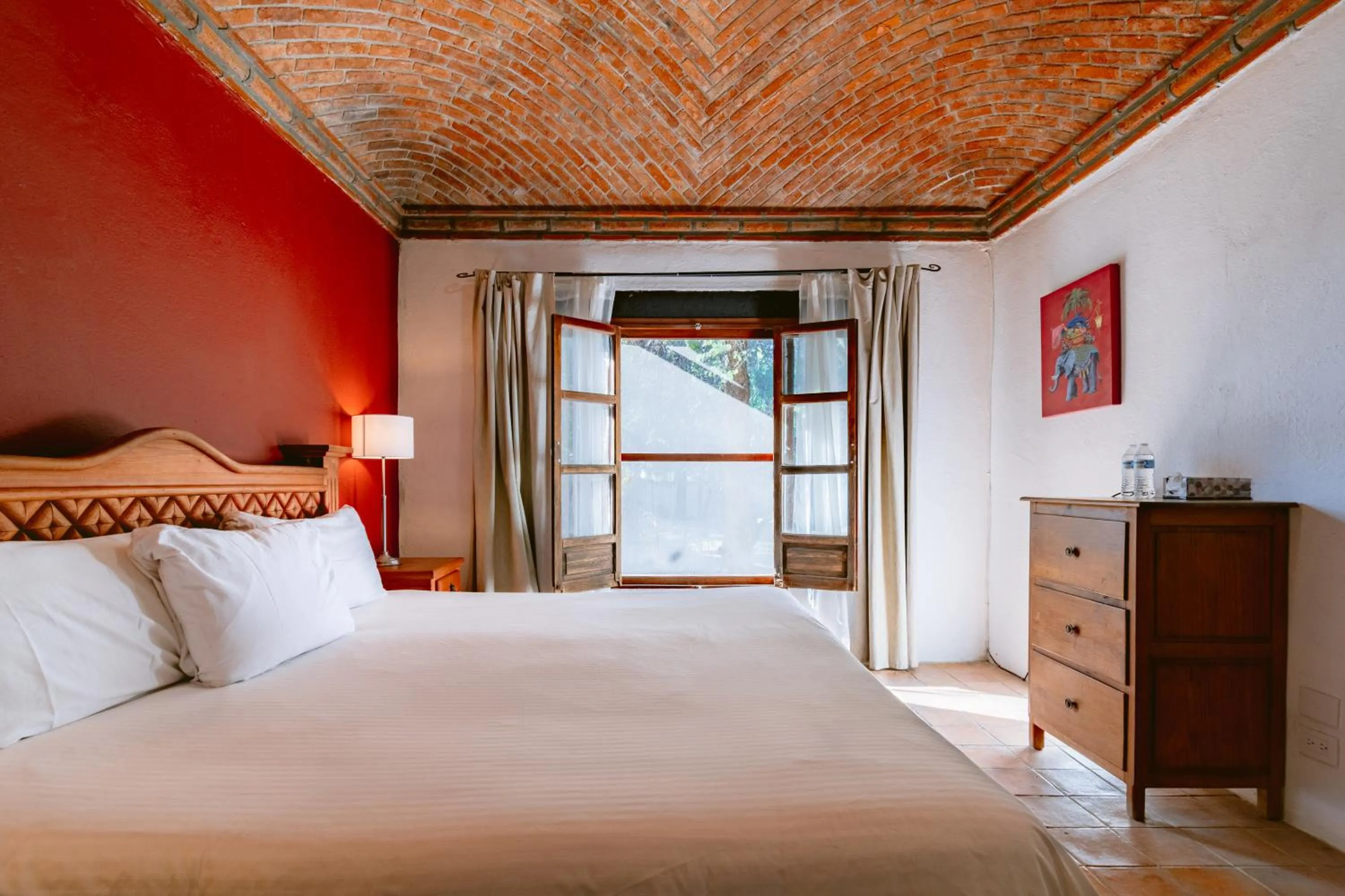 Photo of the whole room, Bed in Atotonilco Hotel & Club