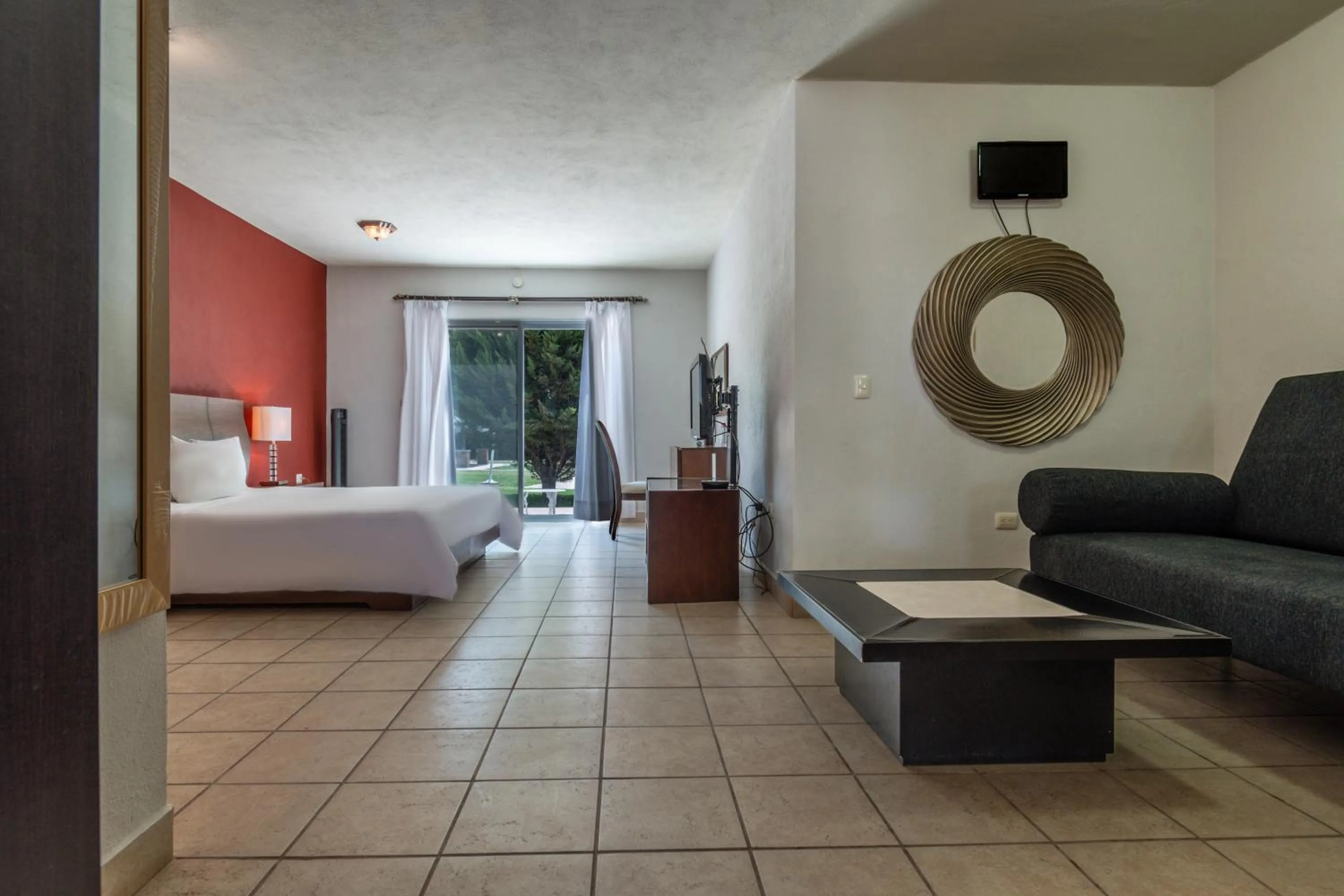 Photo of the whole room, Bed in Atotonilco Hotel & Club