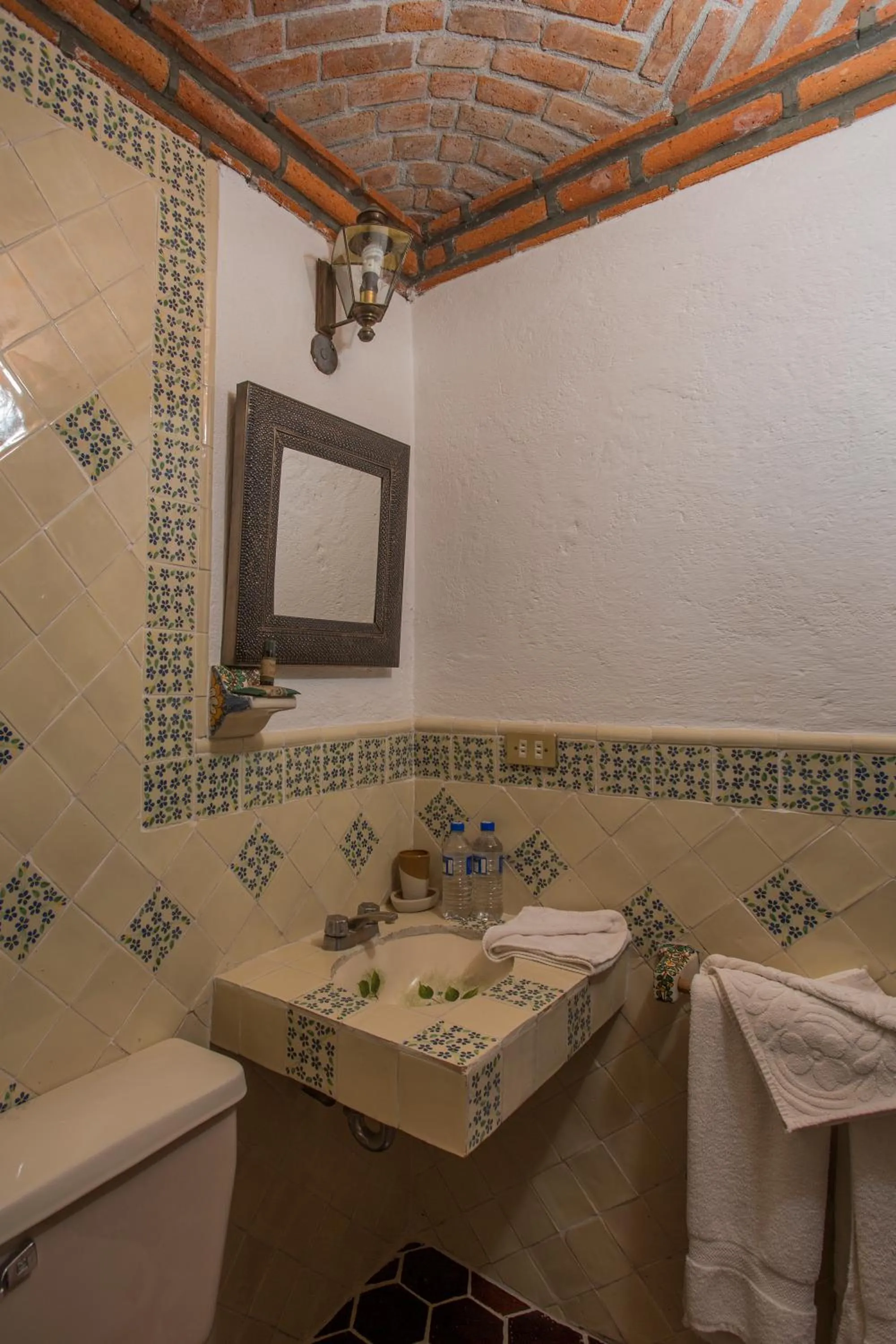 Bathroom in Atotonilco Hotel & Club
