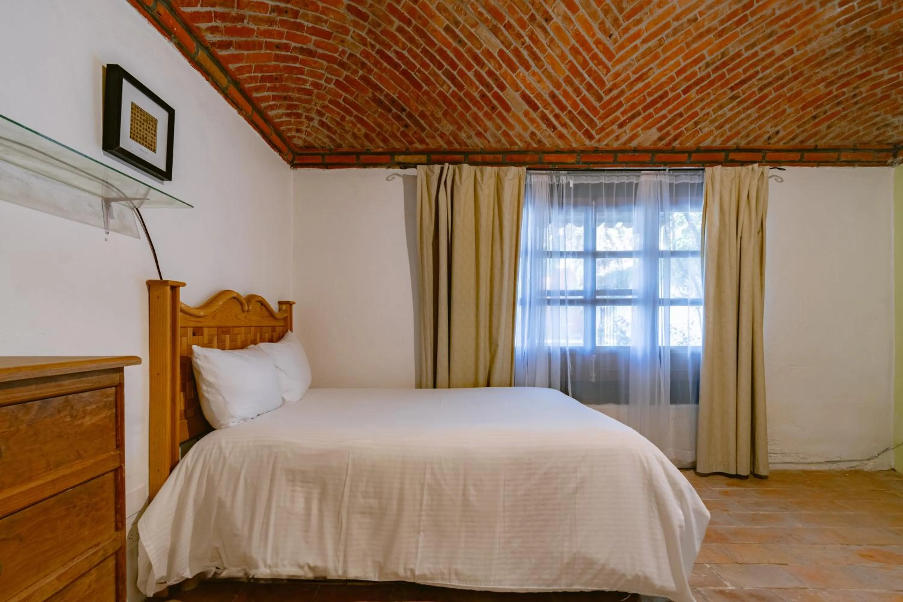 Photo of the whole room, Bed in Atotonilco Hotel & Club