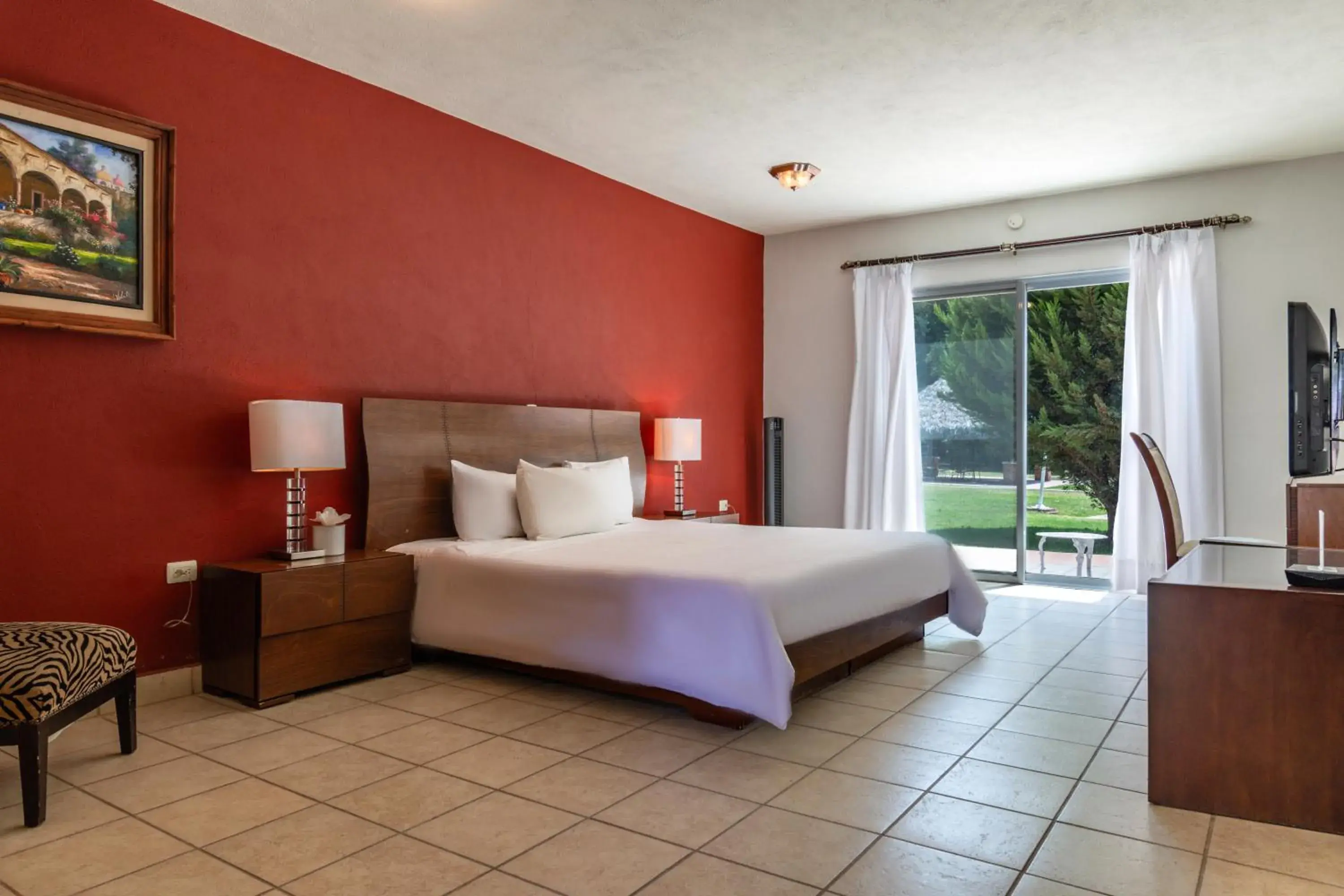 Master Suite in Atotonilco Hotel & Club Master Suite in Atotonilco Hotel & Club