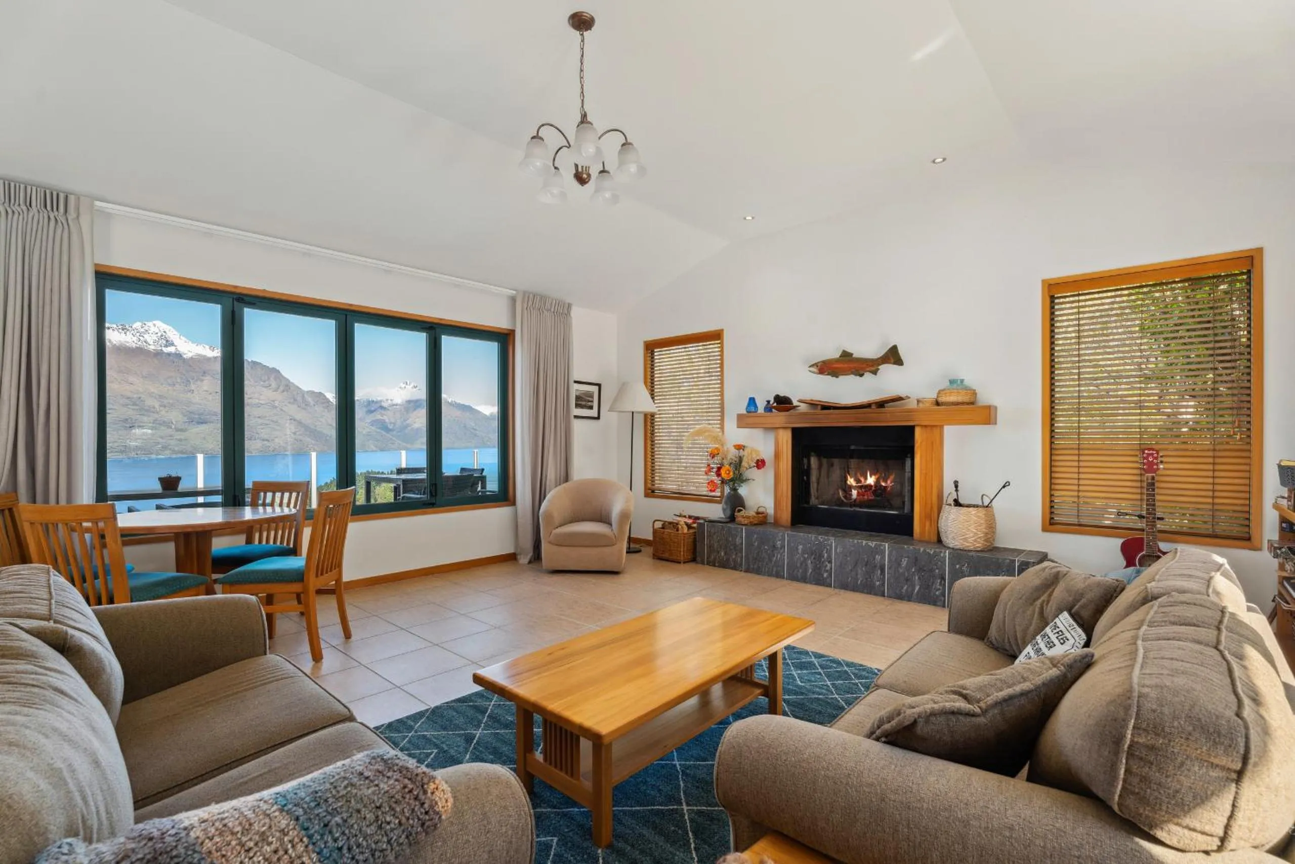 Deja Vu - Queenstown Holiday Home
