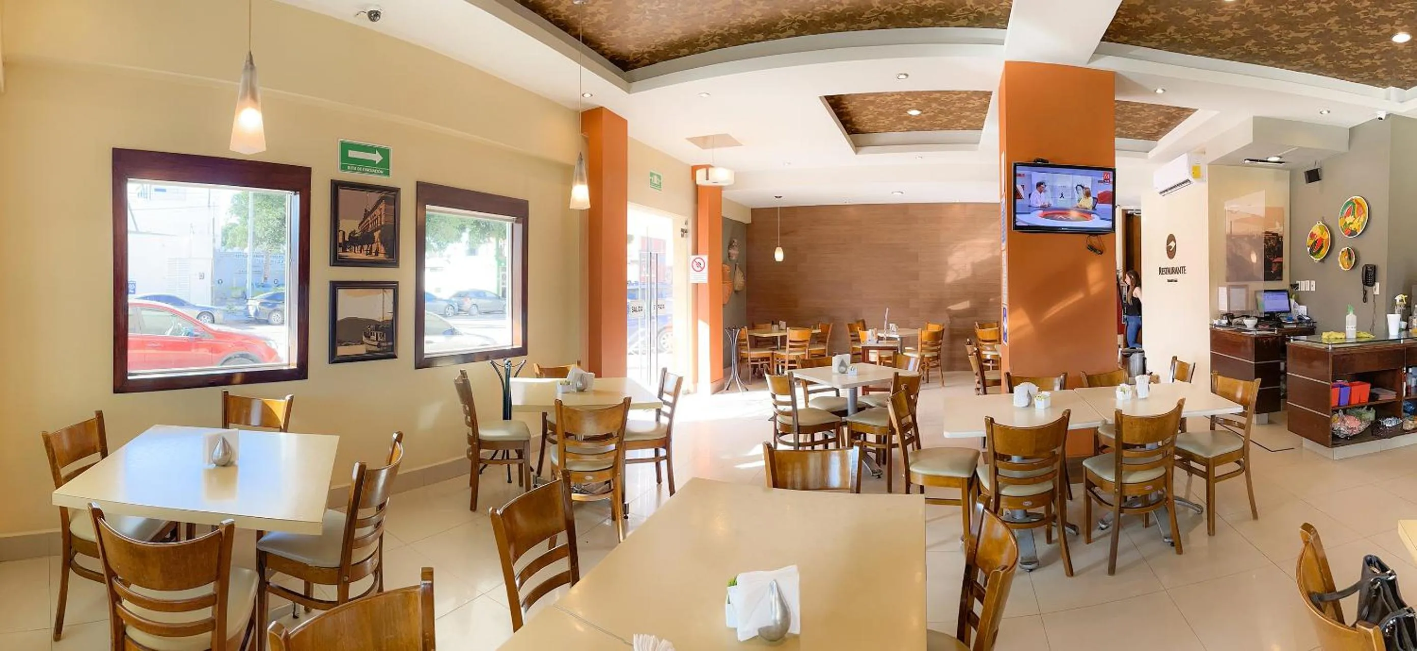 Hotel Fenix