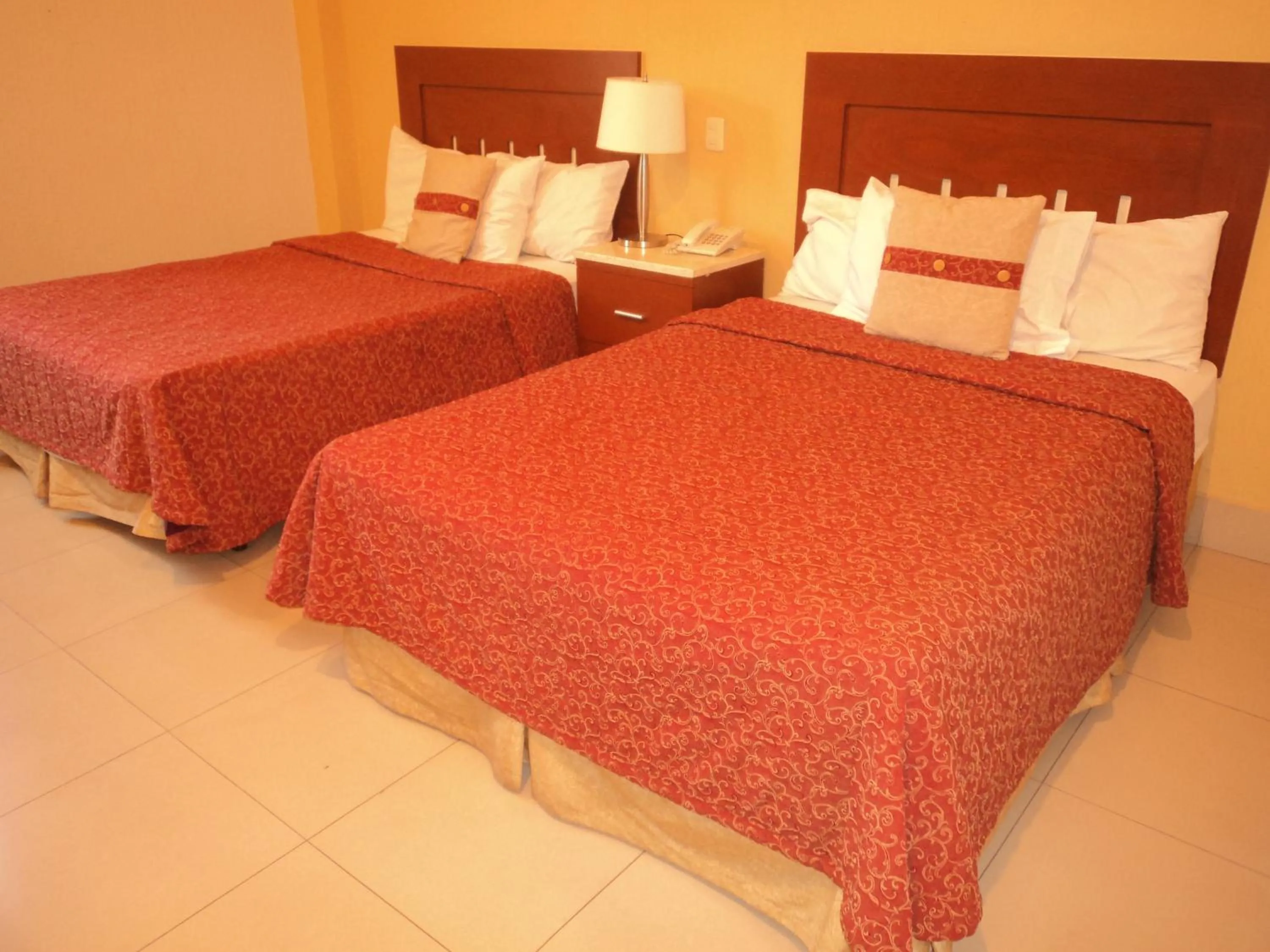 Bed in Hotel Fenix