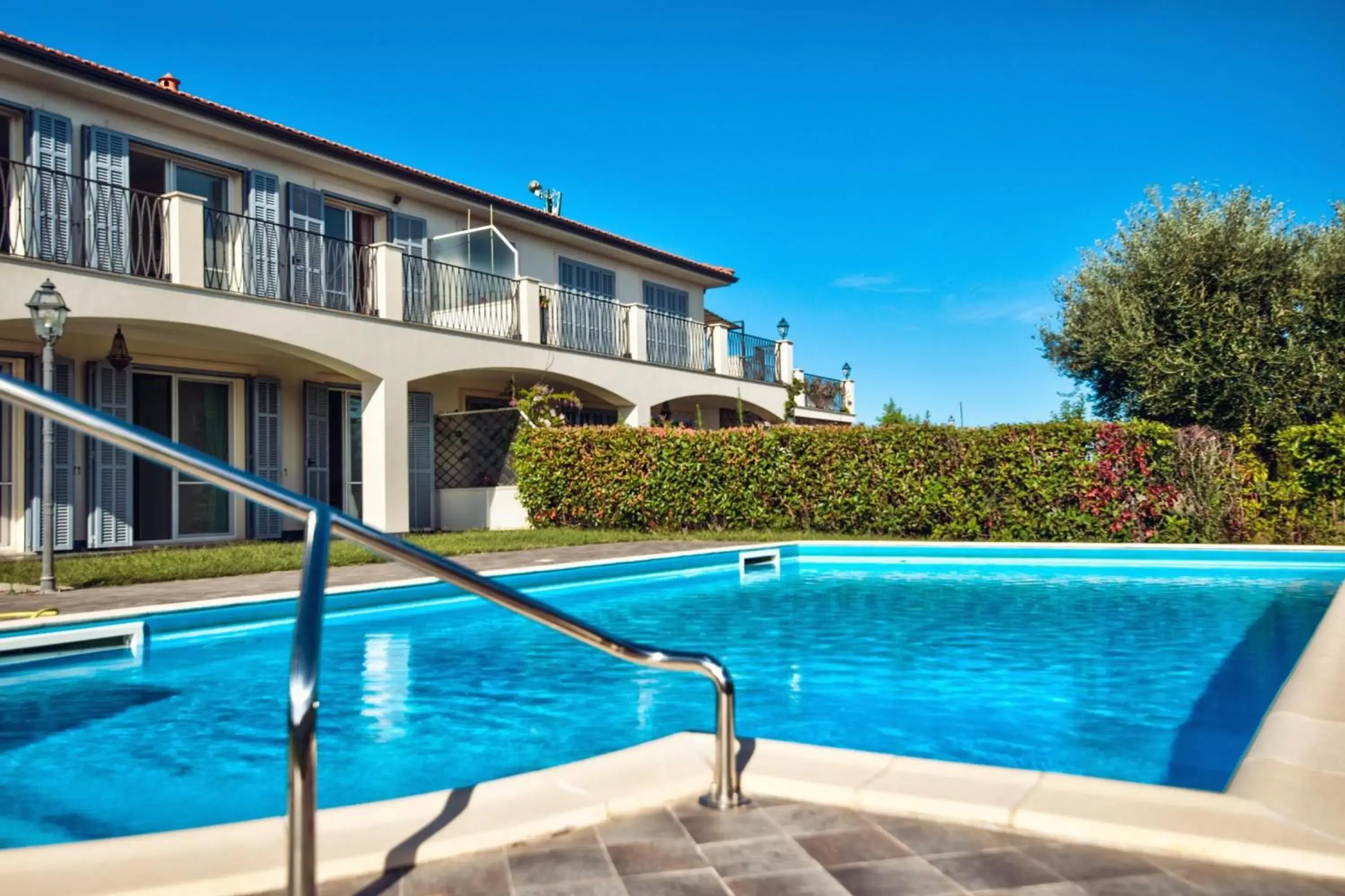 Villa Lucia Riviera dei Fiori Pool - Happy Rentals Villa Lucia Riviera dei Fiori Pool - Happy Rentals