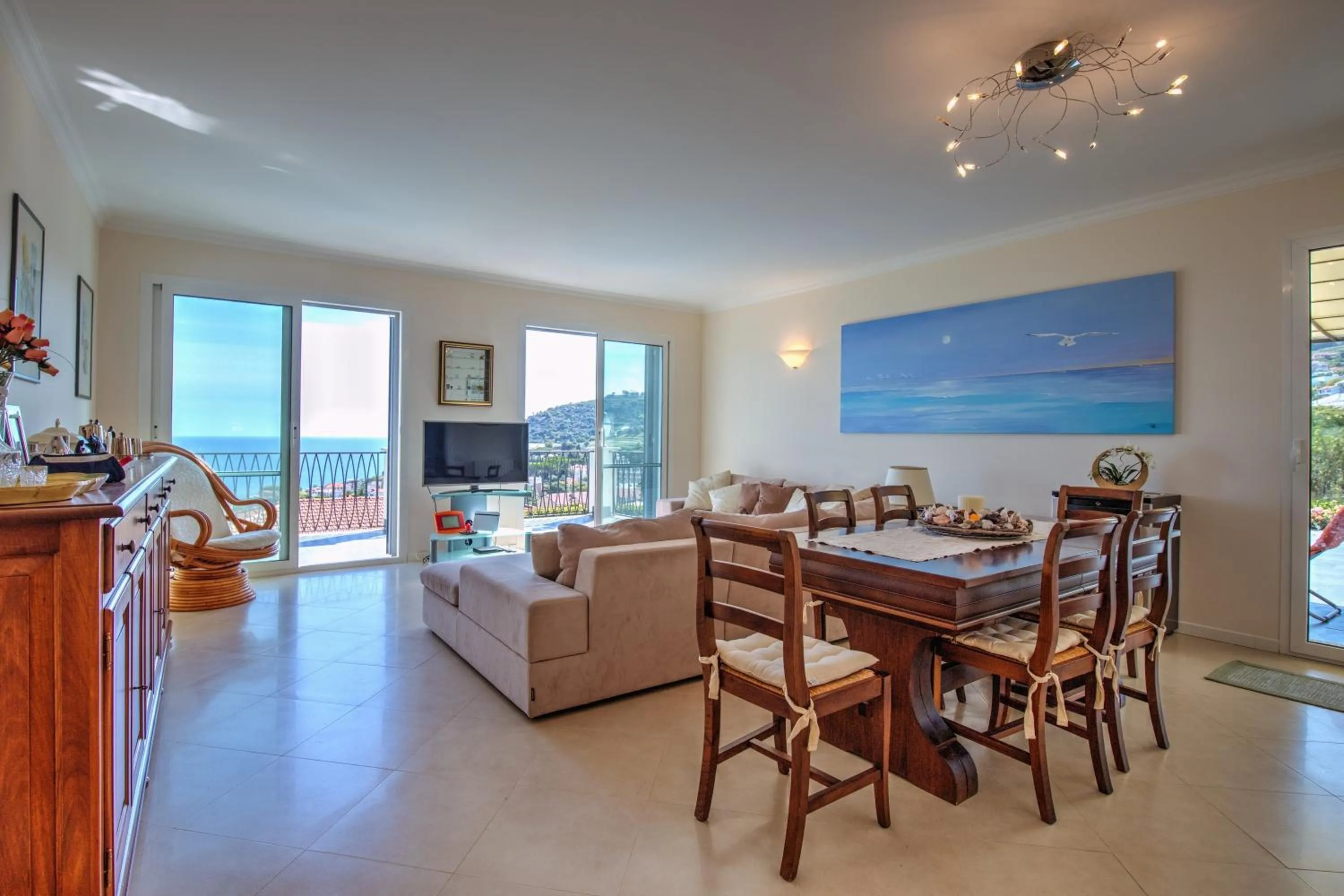 Villa Lucia Riviera dei Fiori Pool - Happy Rentals