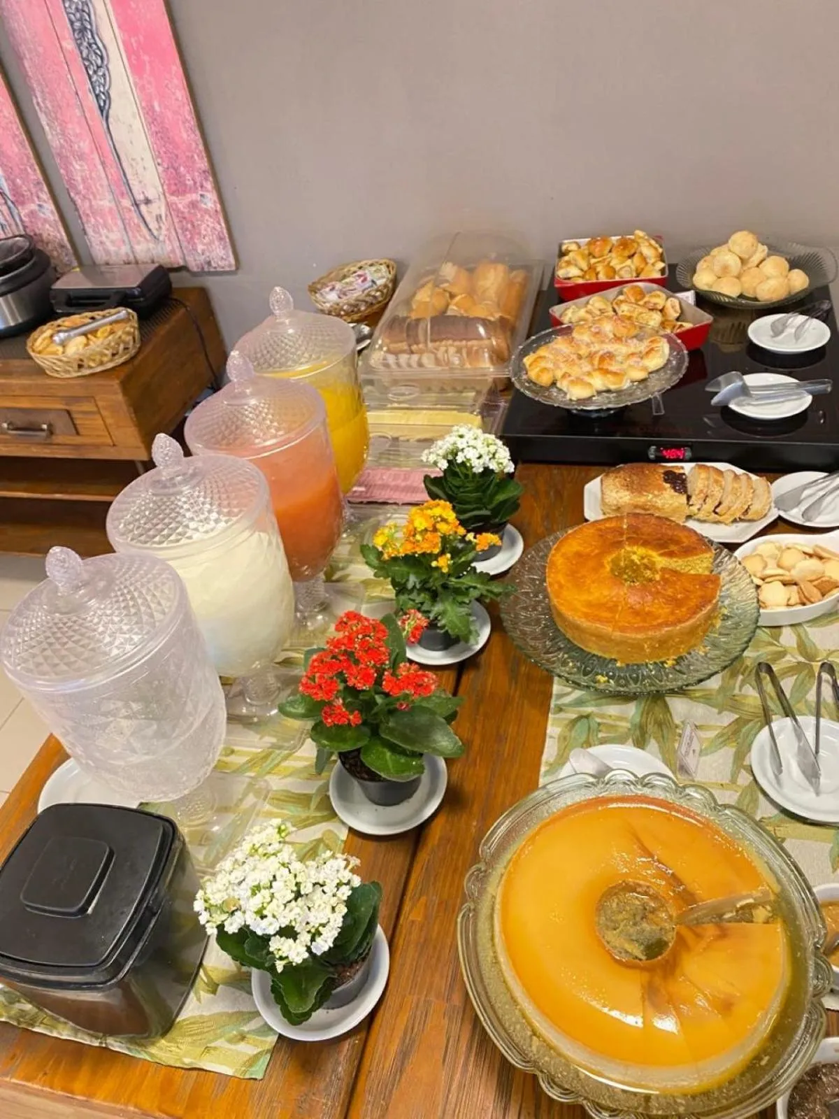 Breakfast in Hotel Piratininga Avenida Amazonas - Rondonópolis