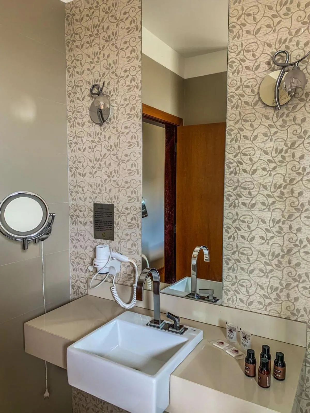 Bathroom in Hotel Piratininga Avenida Amazonas - Rondonópolis