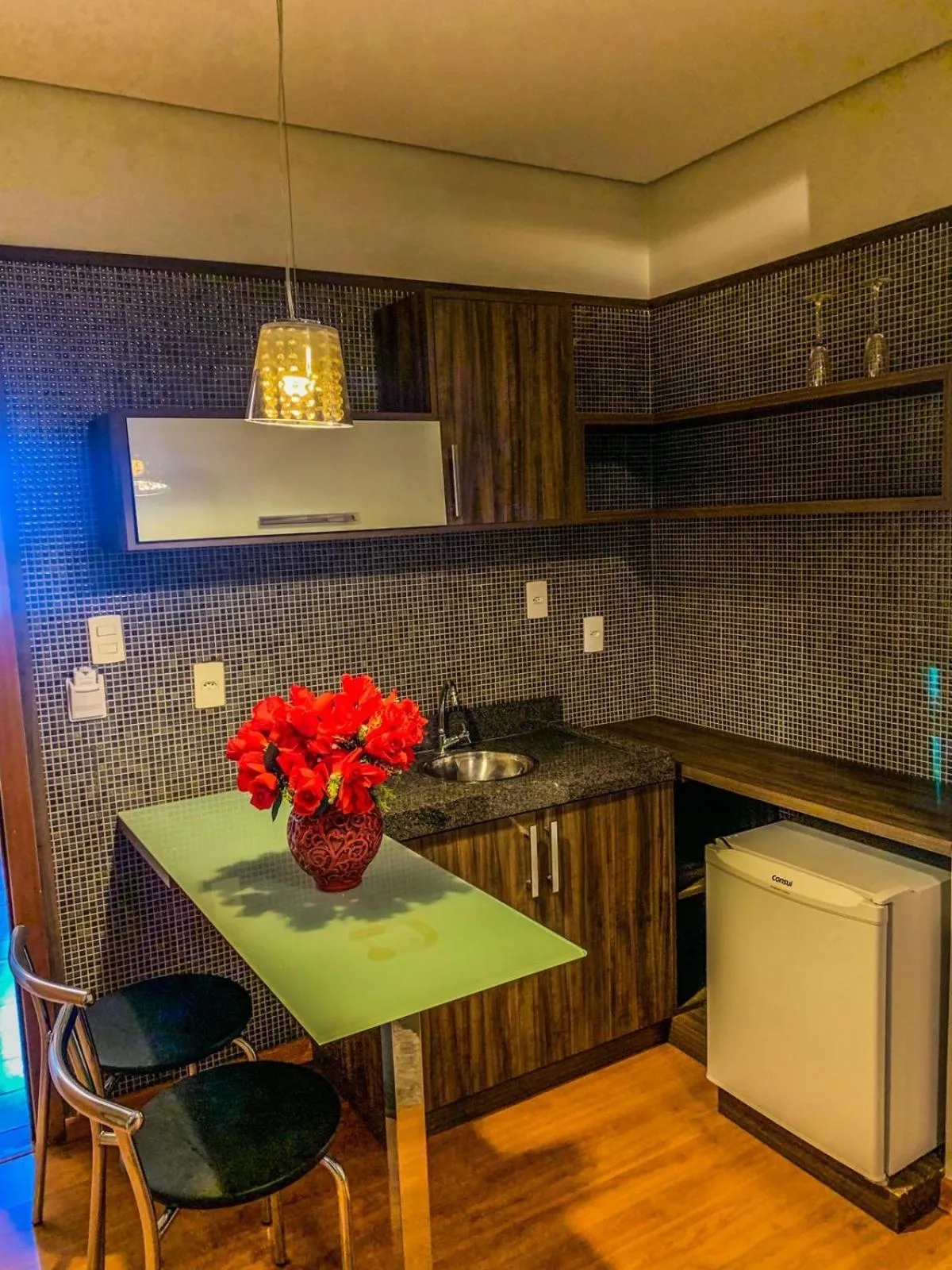 kitchen in Hotel Piratininga Avenida Amazonas - Rondonópolis