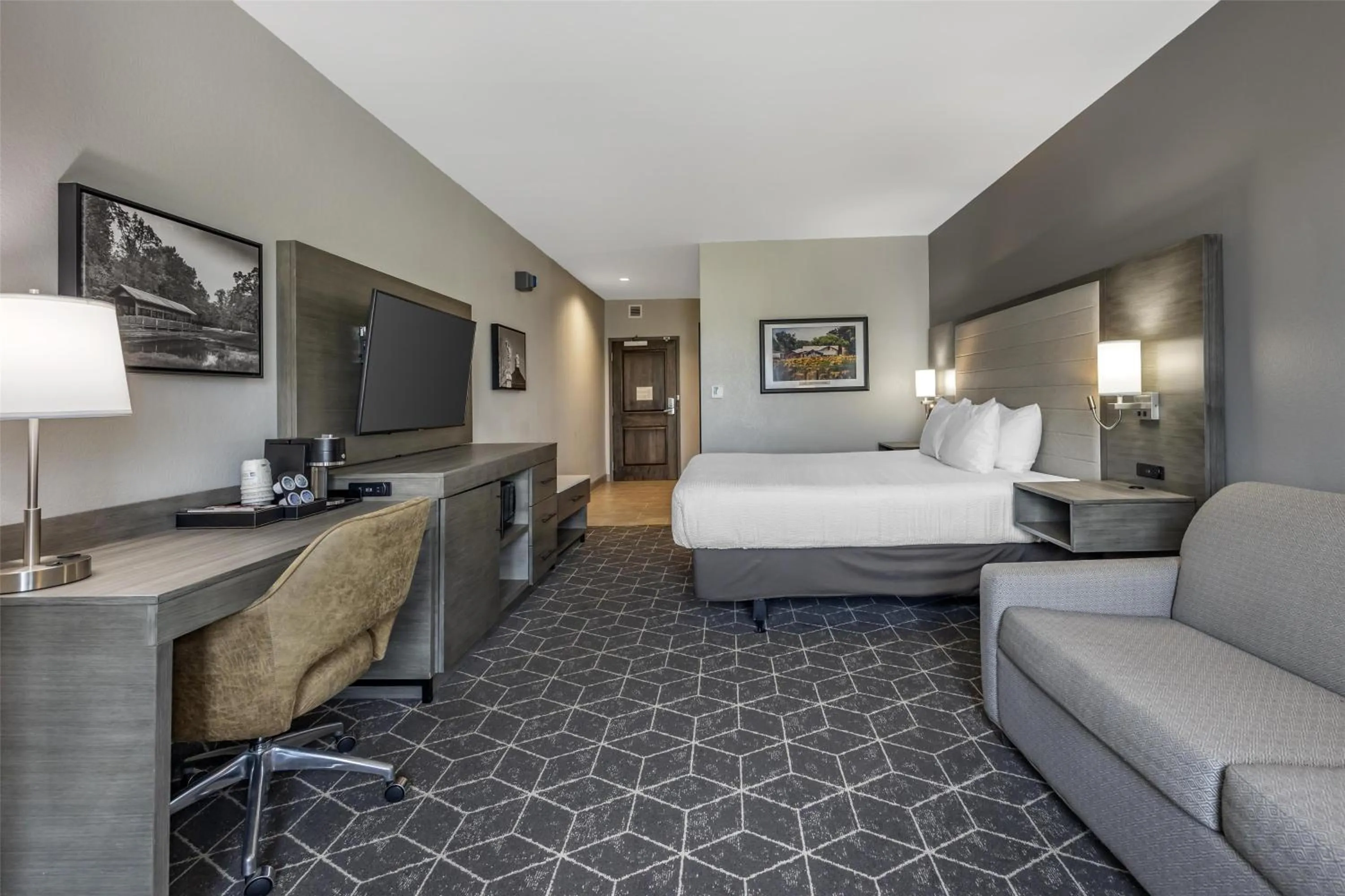 Bedroom, Bed in Best Western Plus Lawrenceburg