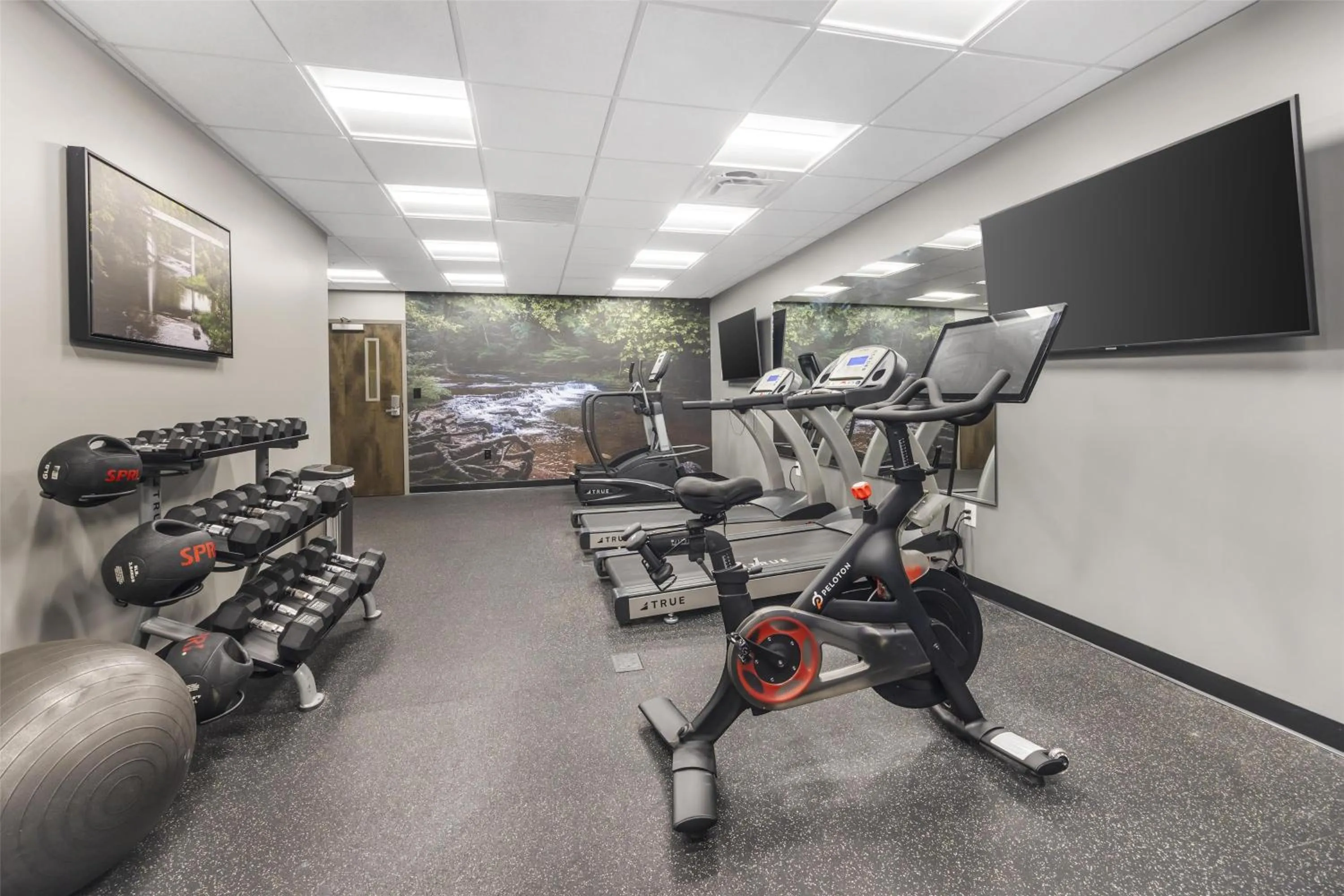 Fitness centre/facilities in Best Western Plus Lawrenceburg