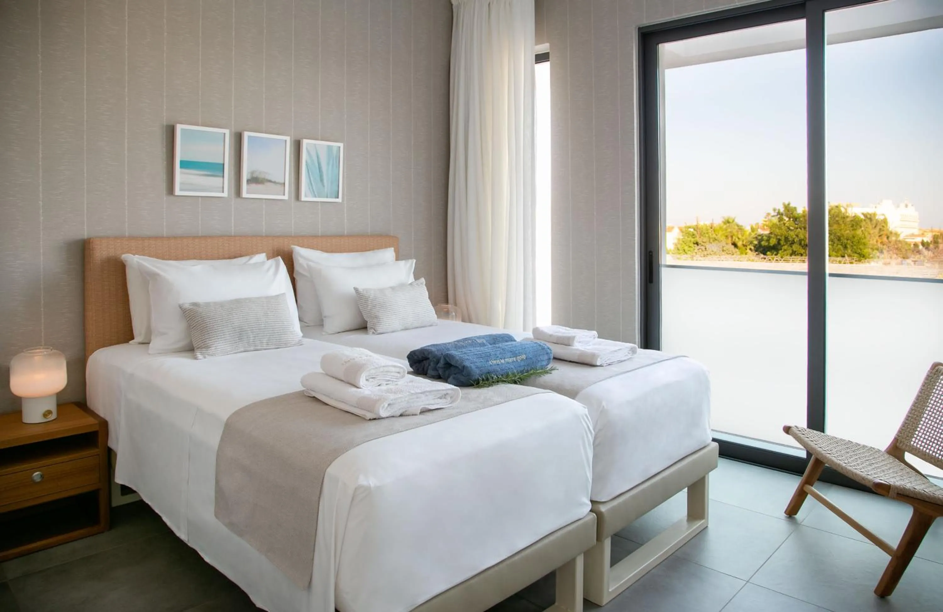 Bedroom, Bed in Chris Le Mare Gold Luxury Villa