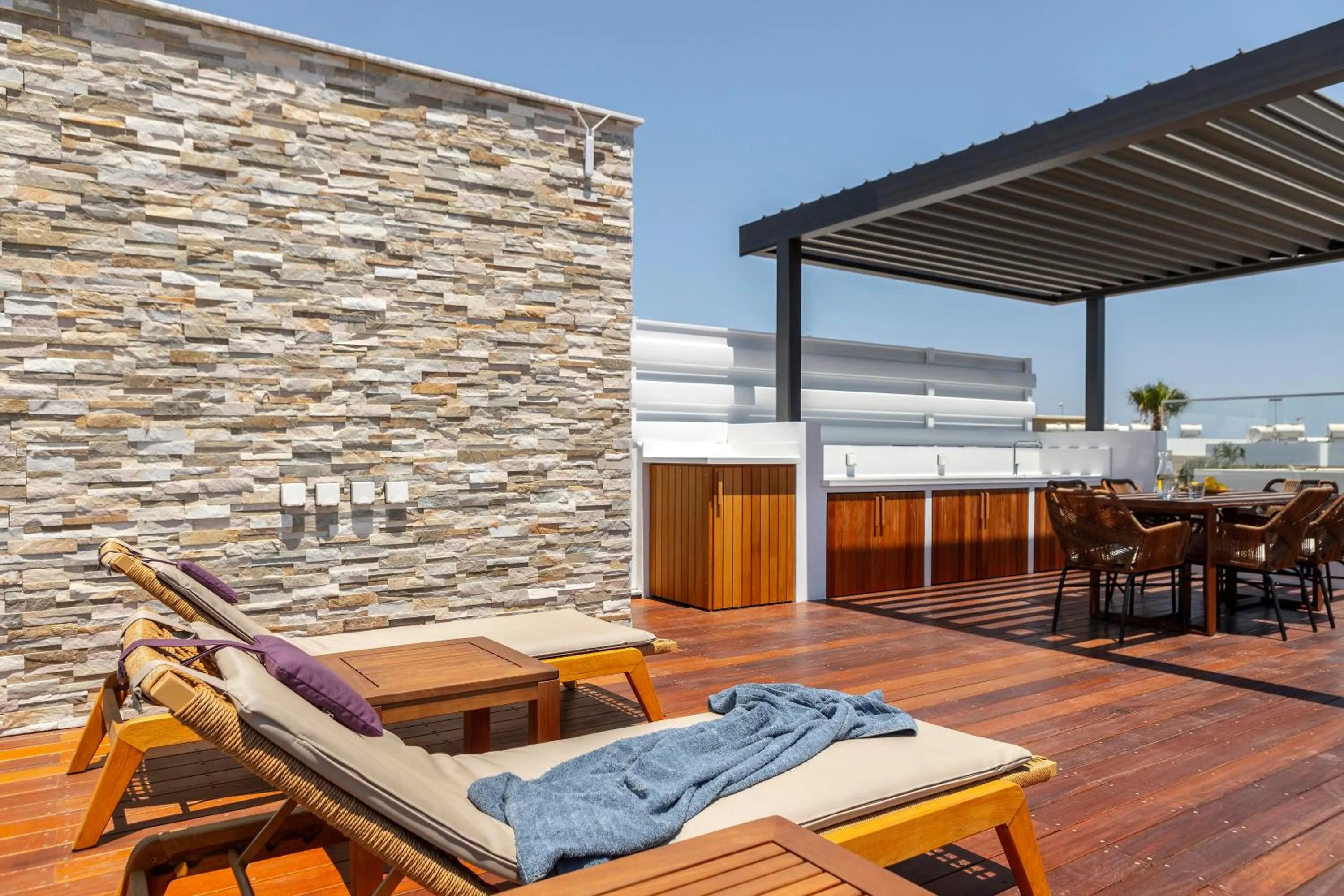 Hot Tub in Chris Le Mare Gold Luxury Villa